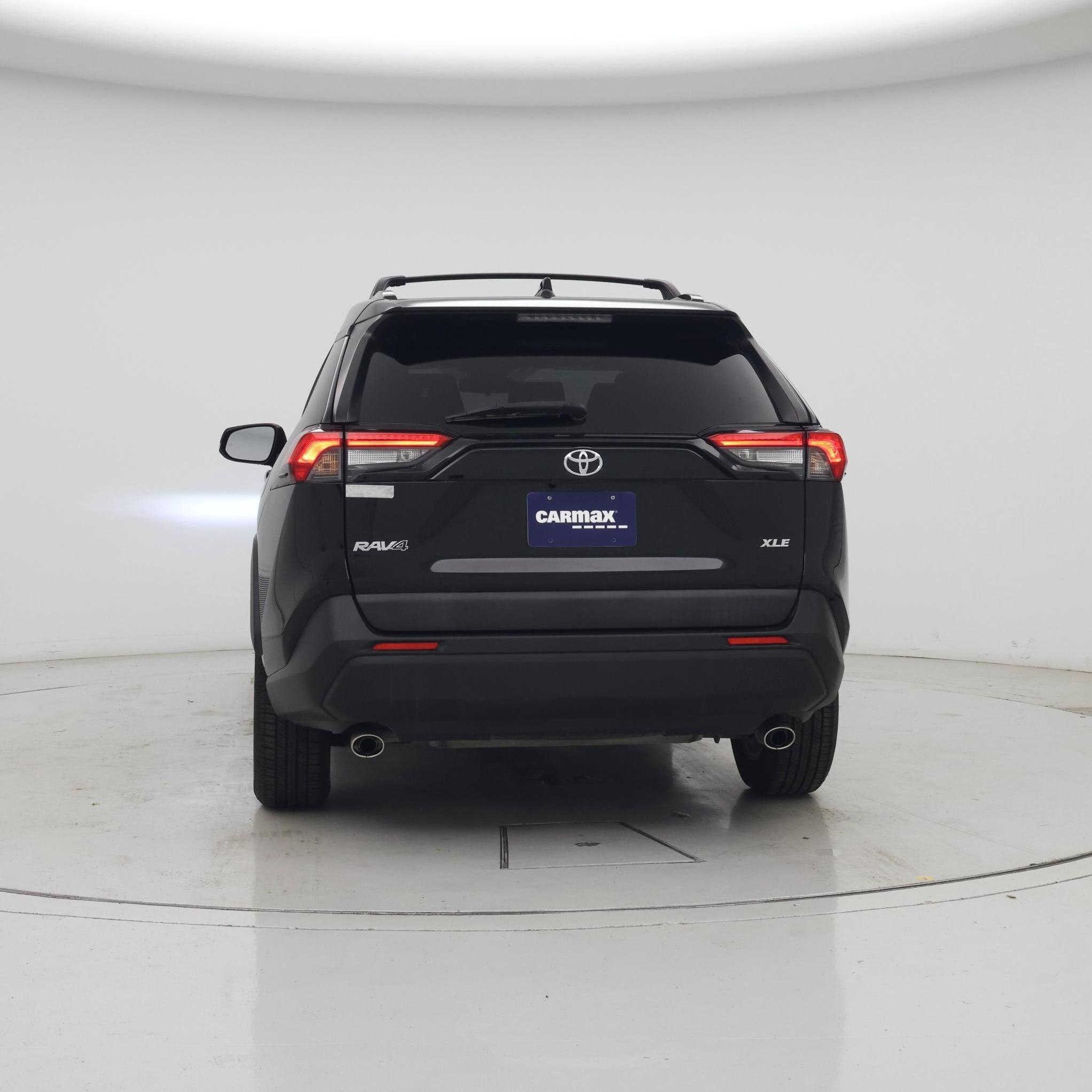 Thumbnail: 2019 Toyota RAV4 - 6