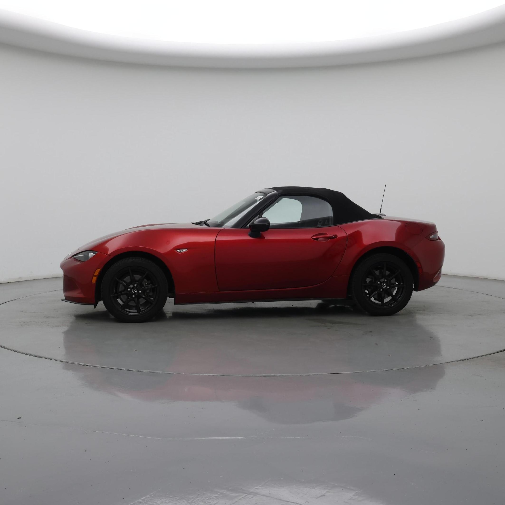 Thumbnail: 2020 Mazda MX-5 Miata - 3