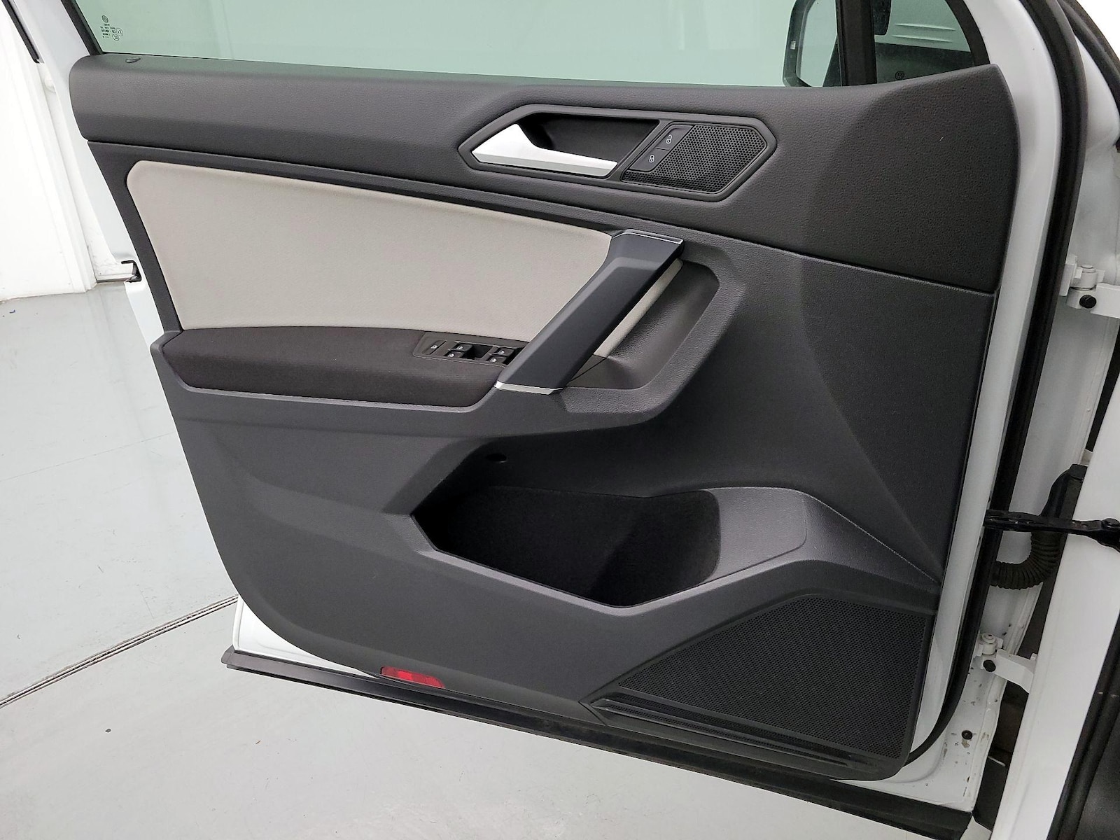 2020 Volkswagen Tiguan S - Photo 13