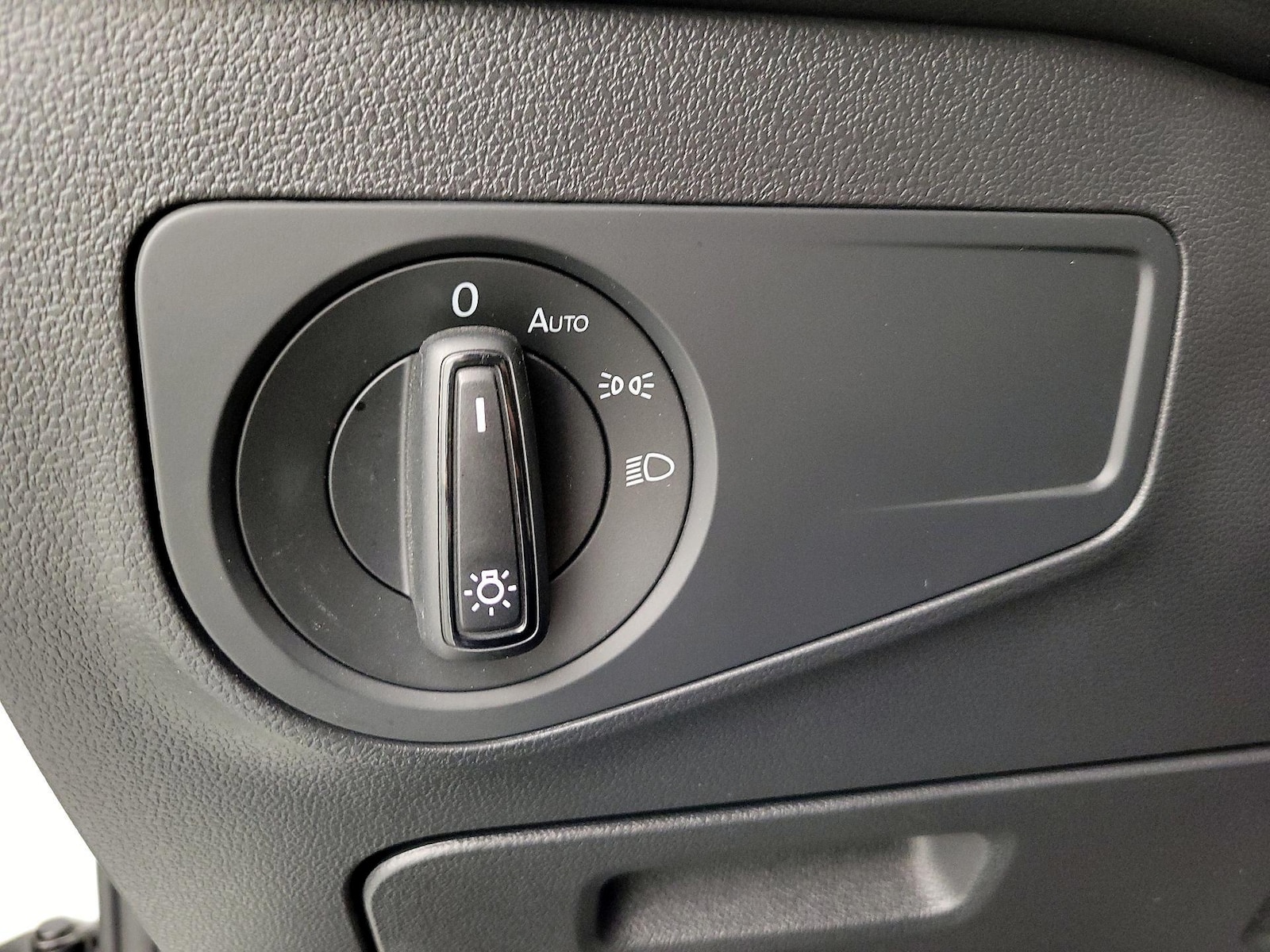 2020 Volkswagen Tiguan S - Photo 14