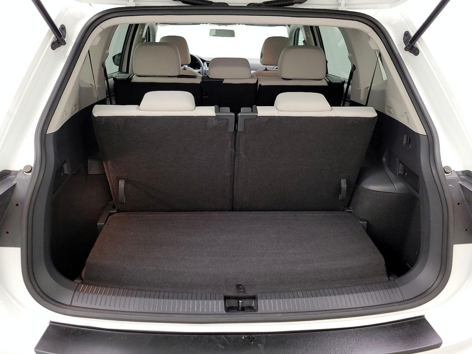 2020 Volkswagen Tiguan S - Photo 22
