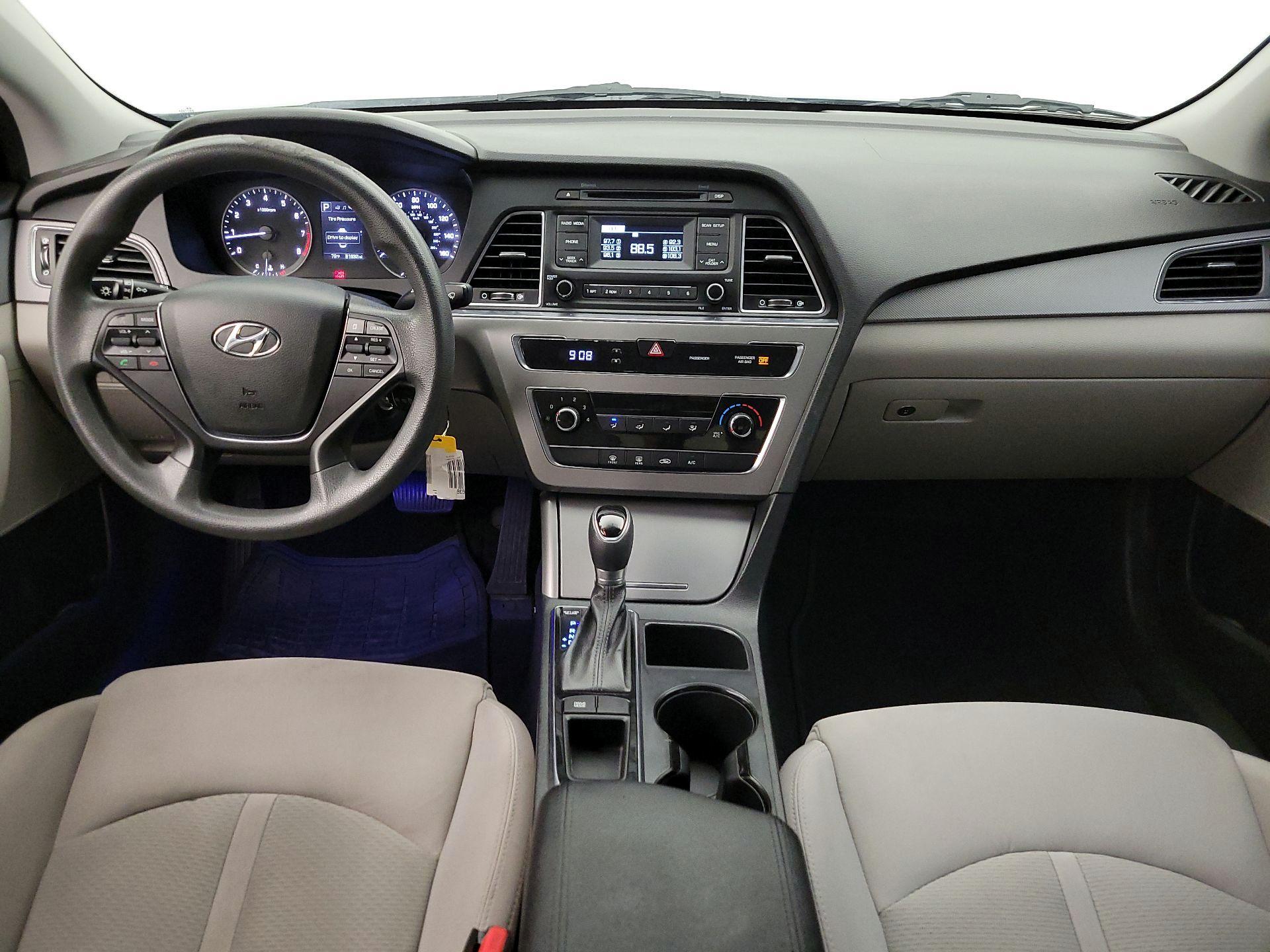 Thumbnail: 2017 Hyundai Sonata - 9