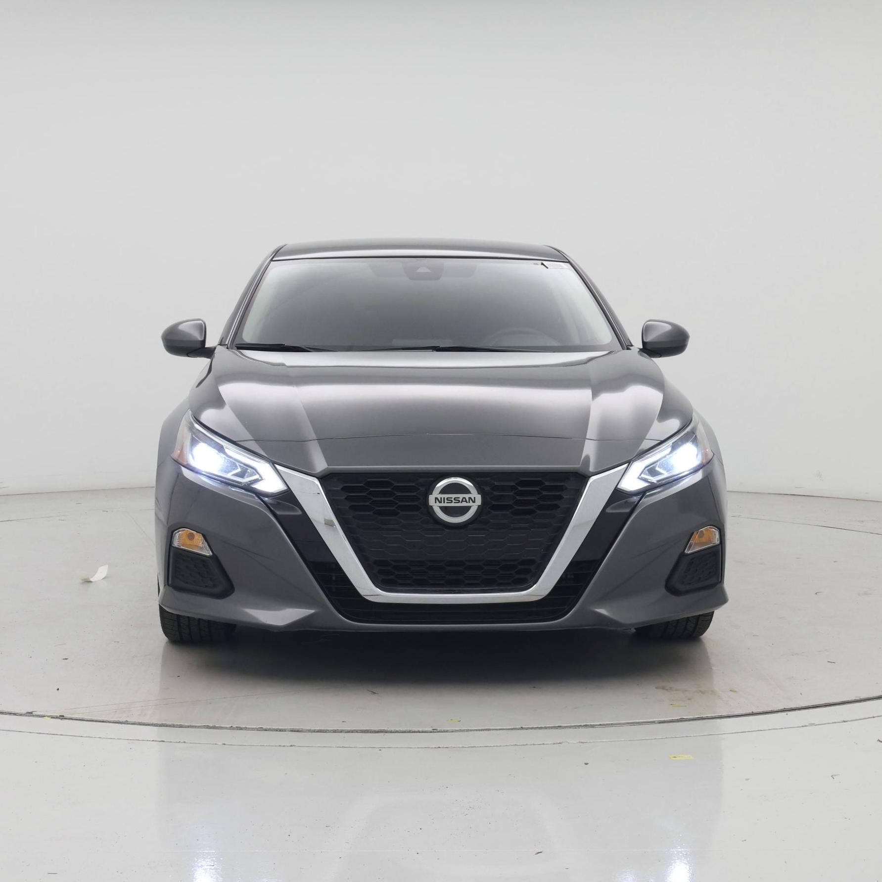 Thumbnail: 2022 Nissan Altima - 5