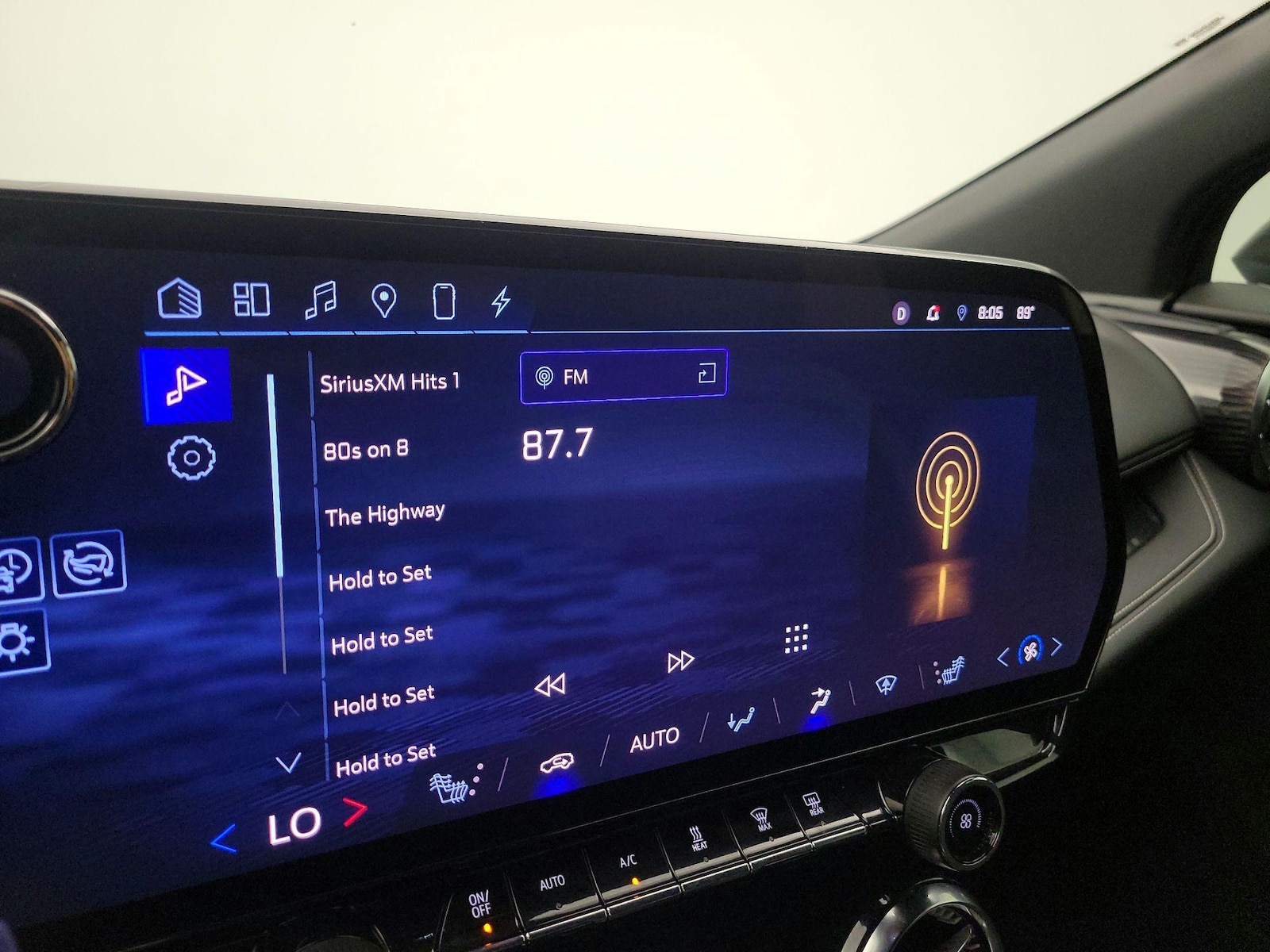 2024 Chevrolet Blazer EV LT - Photo 17