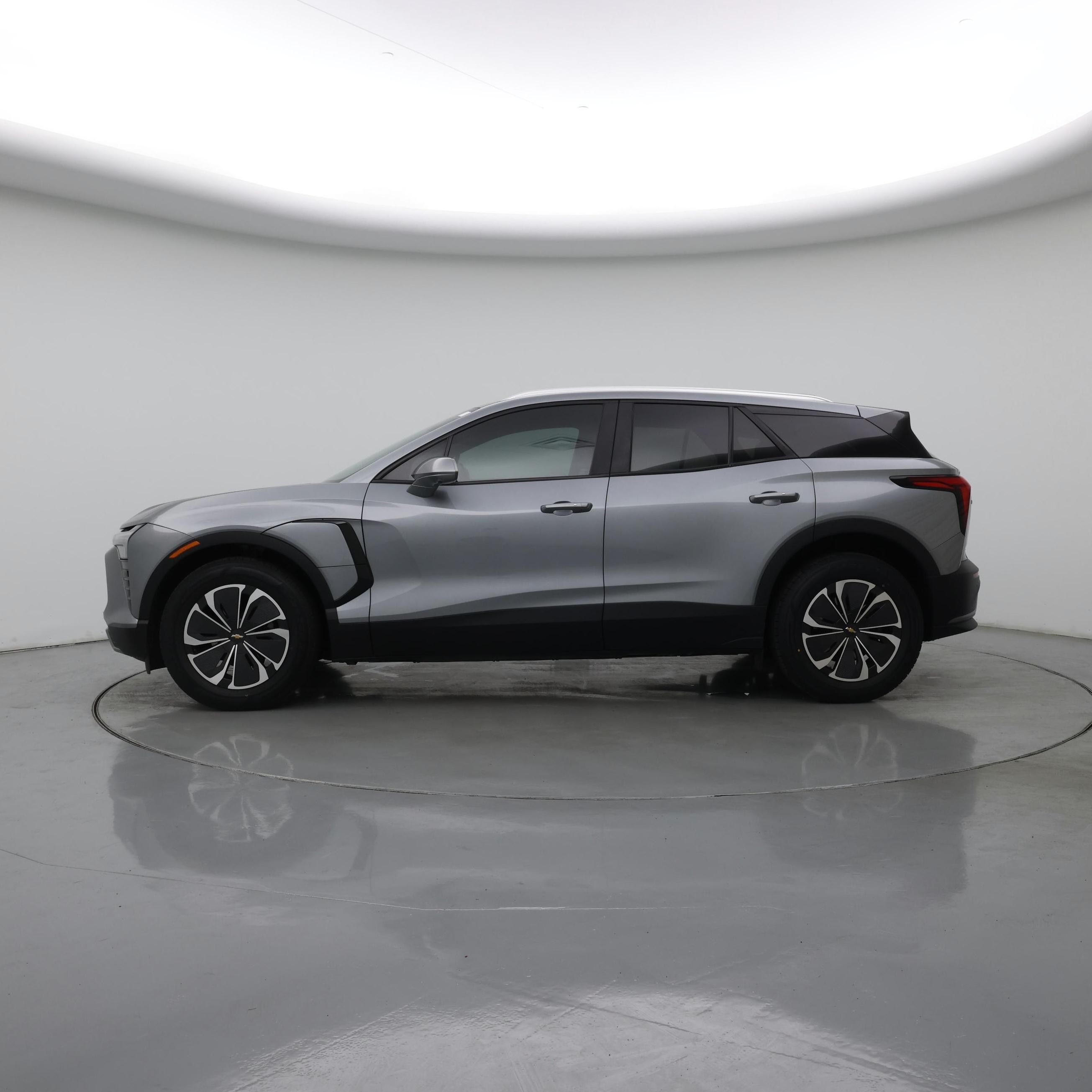 Thumbnail: 2024 Chevrolet Blazer EV - 3