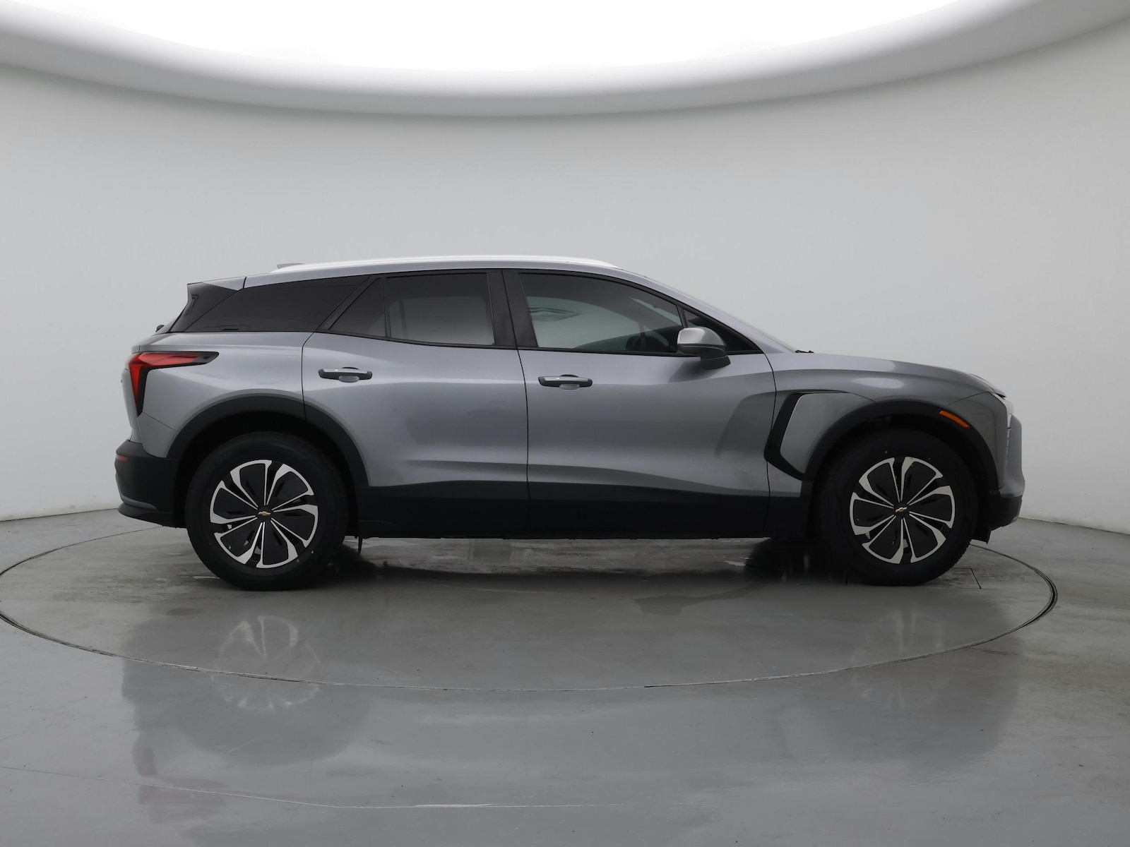 2024 Chevrolet Blazer EV LT - Photo 8
