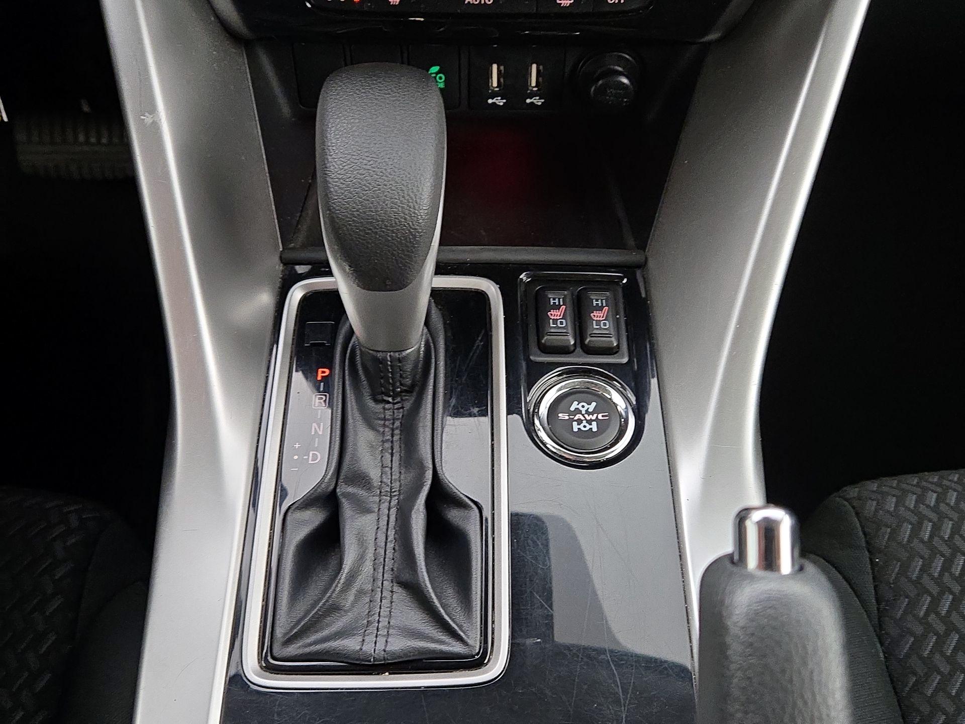 Thumbnail: 2023 Mitsubishi Eclipse Cross - 17