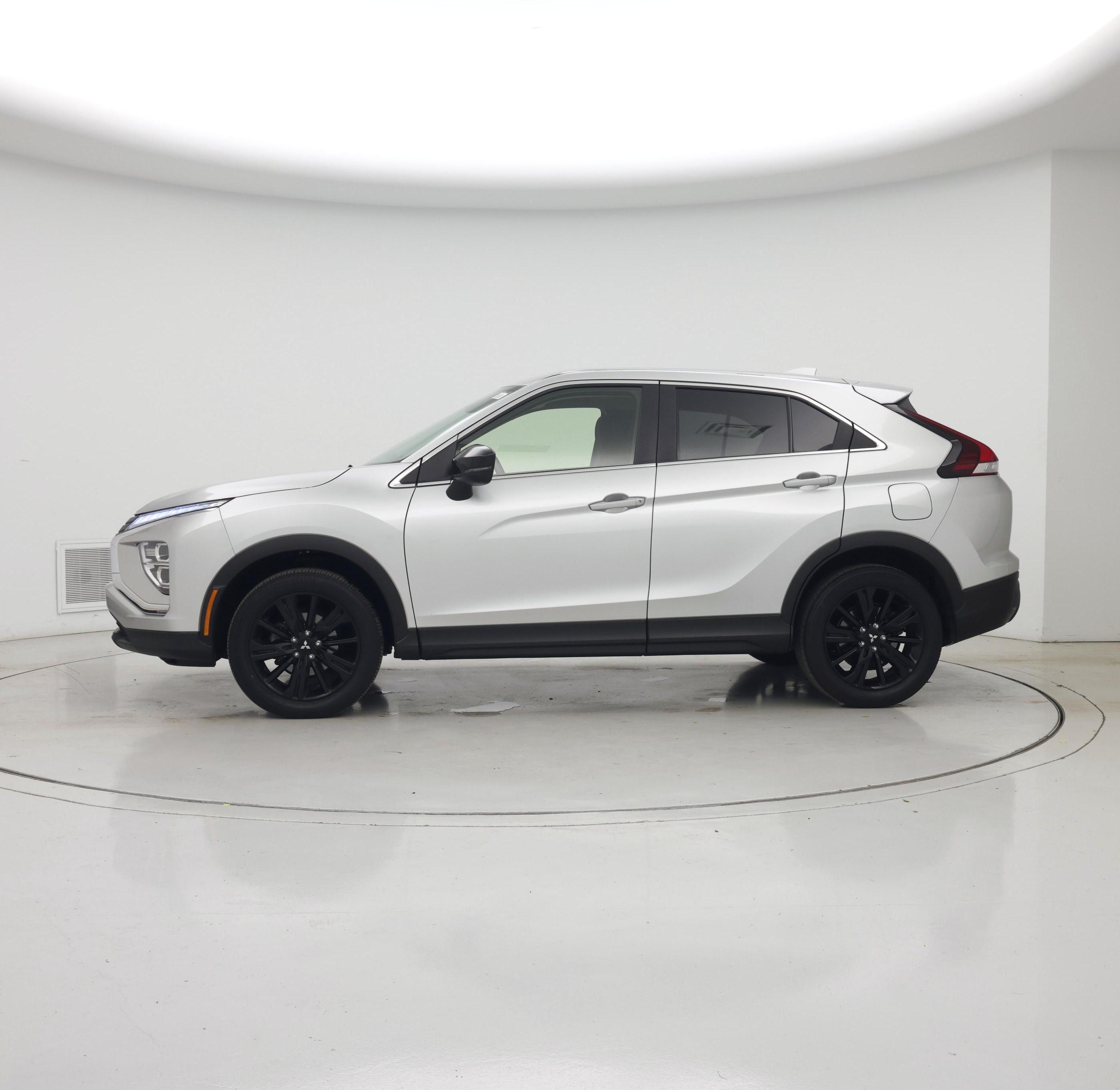 Thumbnail: 2023 Mitsubishi Eclipse Cross - 3