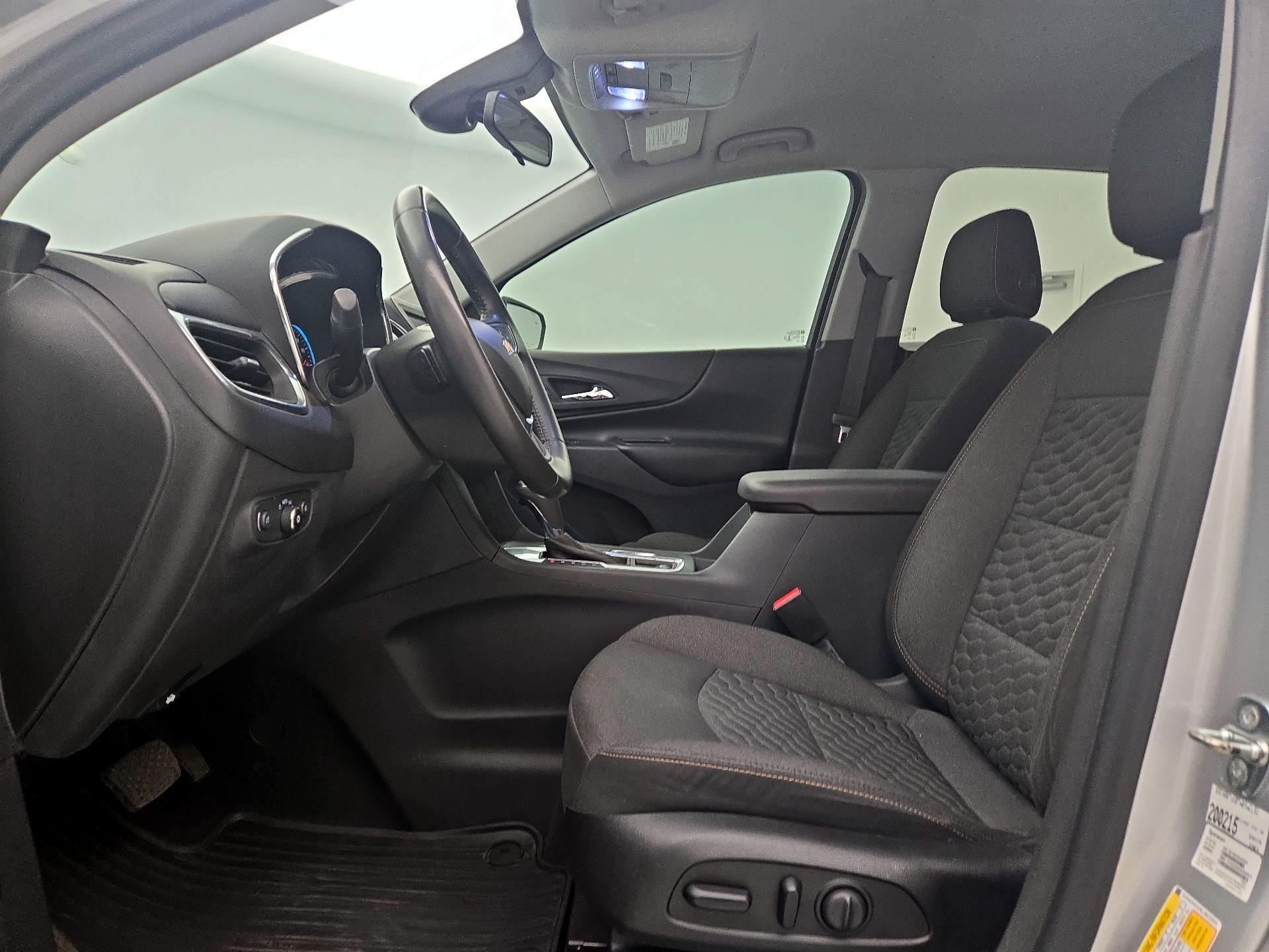Thumbnail: 2020 Chevrolet Equinox - 11