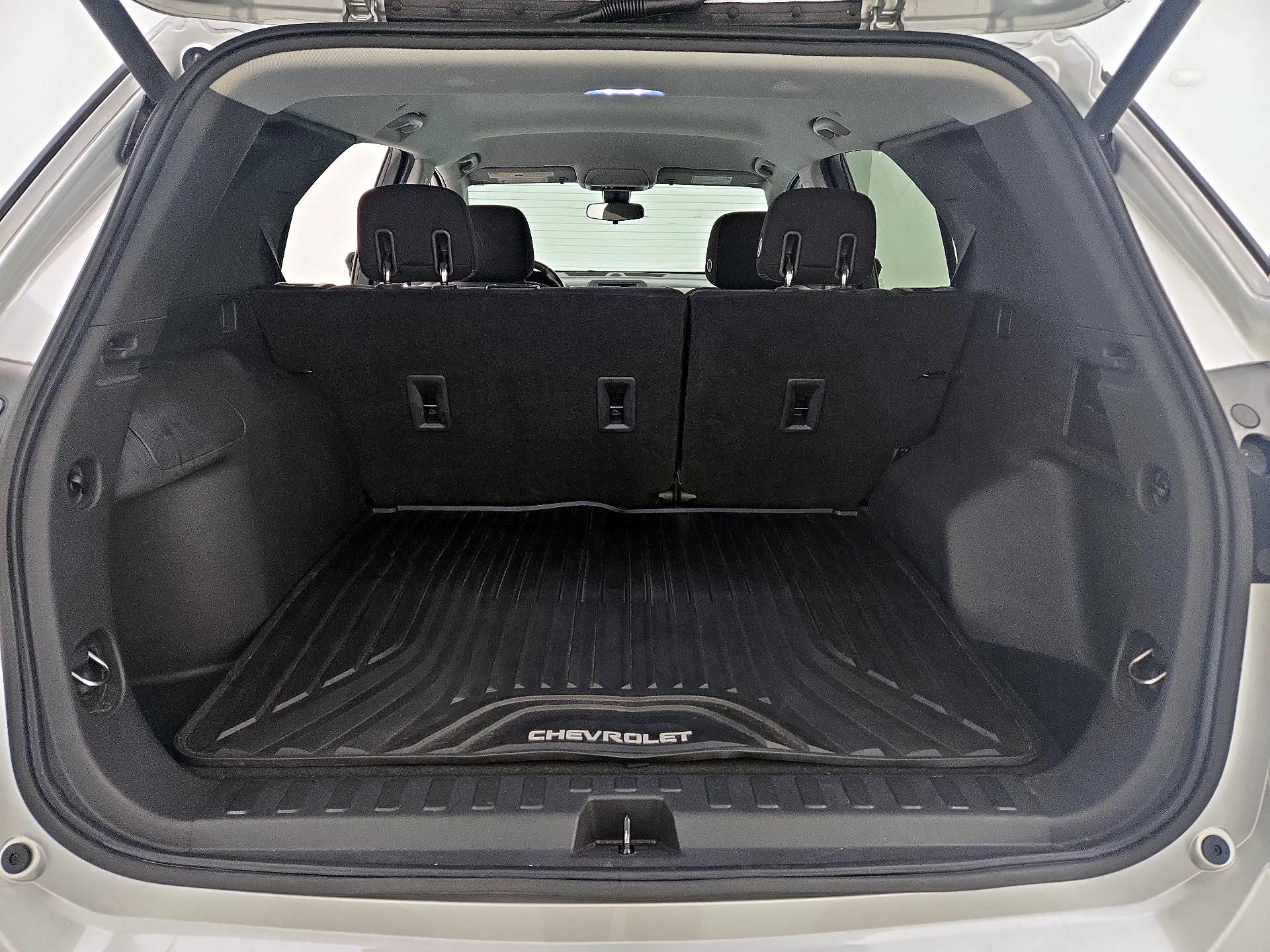 Thumbnail: 2020 Chevrolet Equinox - 20