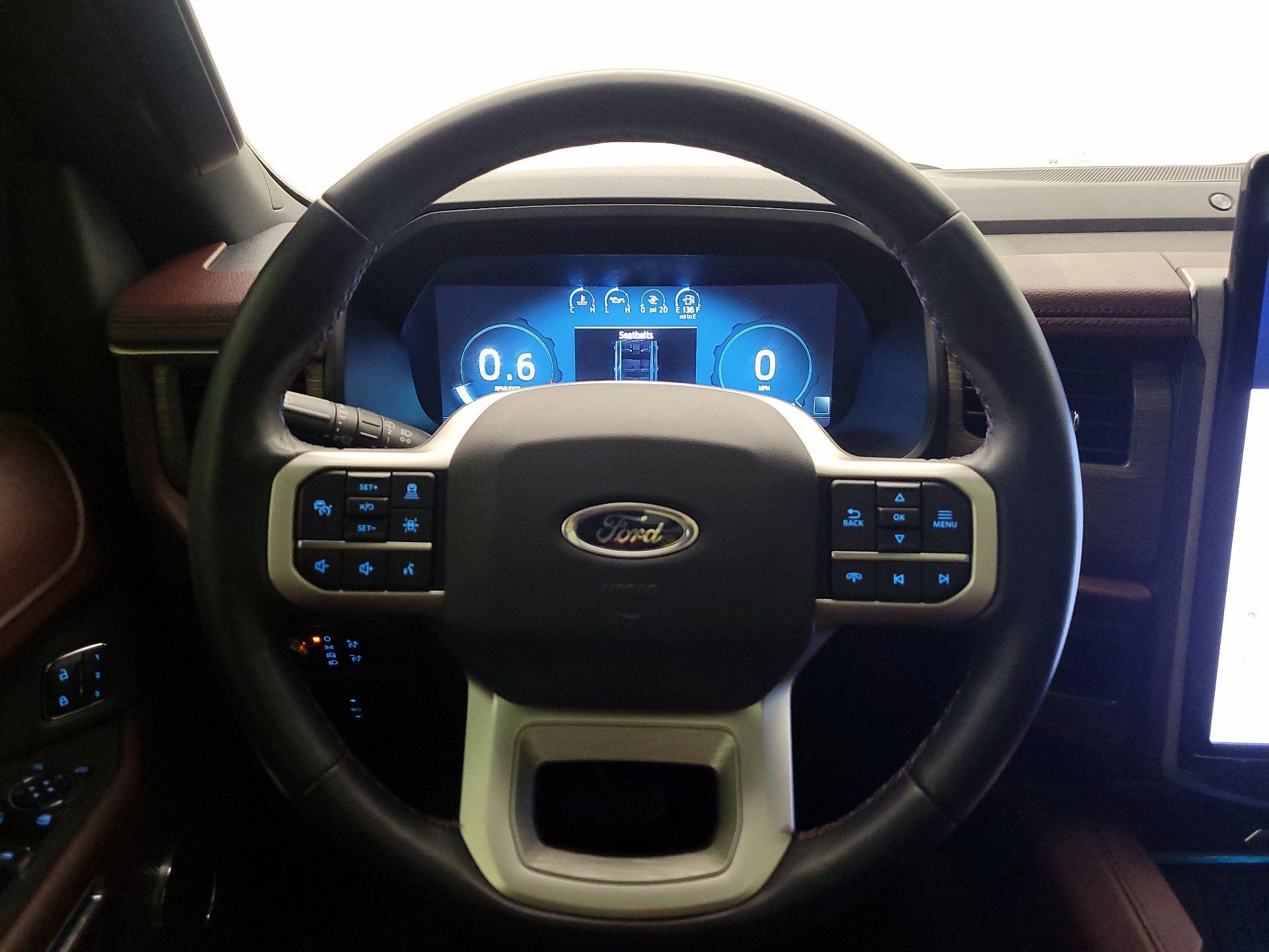 Thumbnail: 2022 Ford Expedition - 10