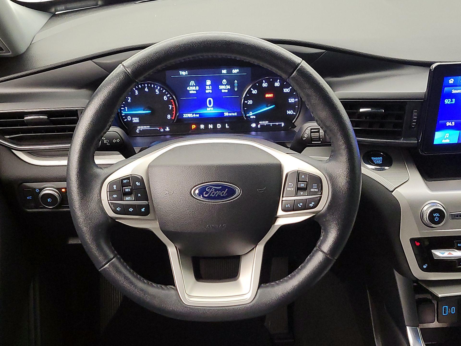 Thumbnail: 2022 Ford Explorer - 10
