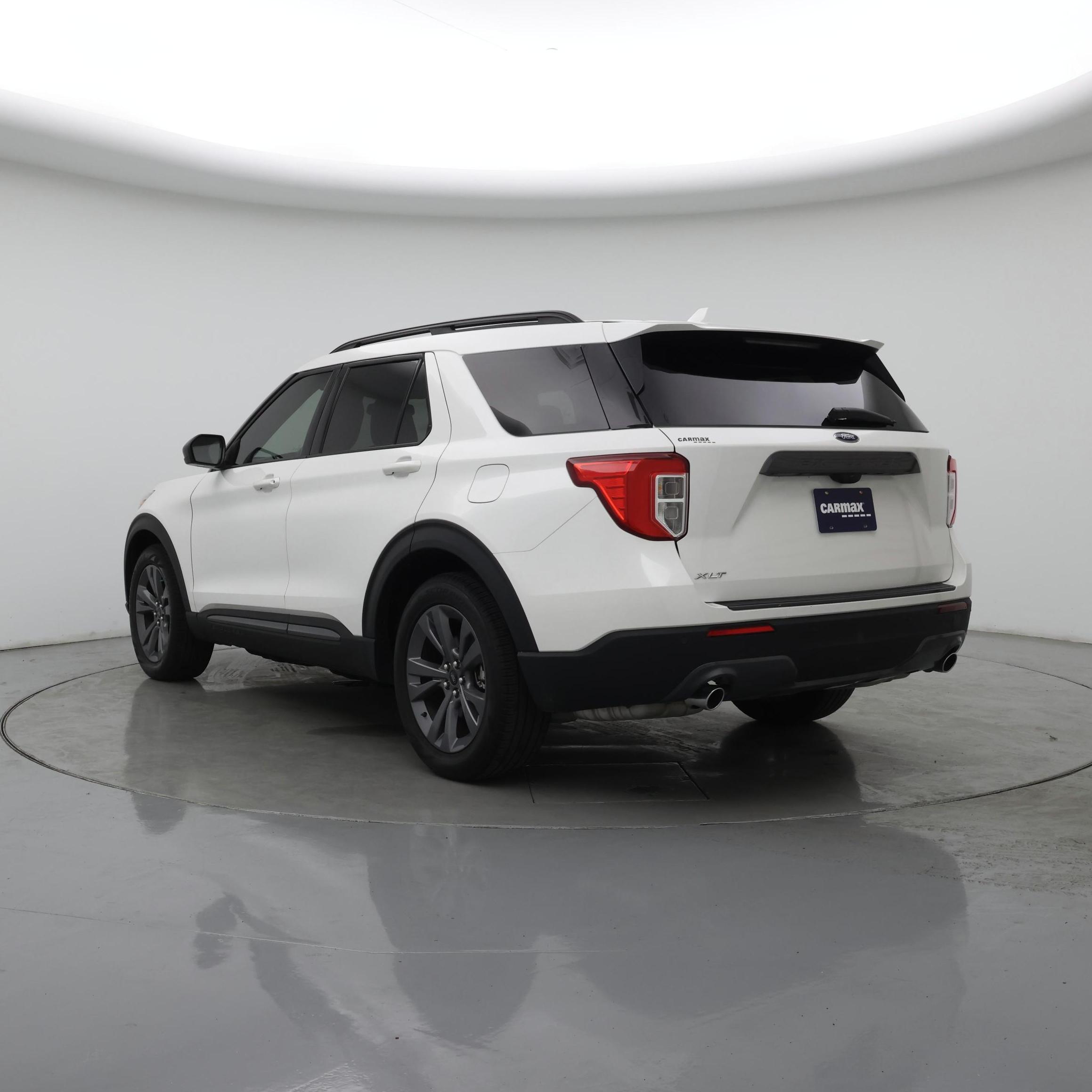 Thumbnail: 2022 Ford Explorer - 2