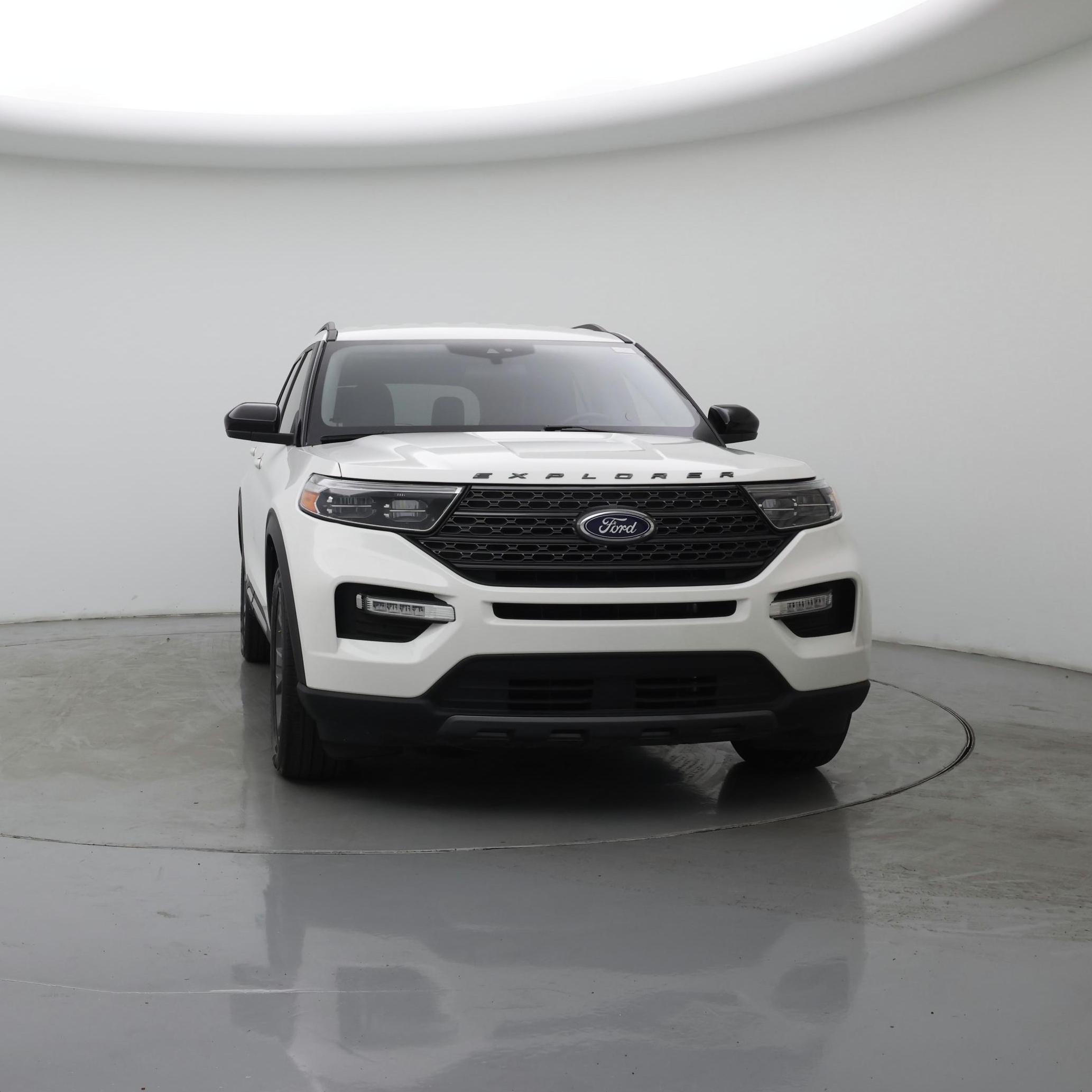 Thumbnail: 2022 Ford Explorer - 5