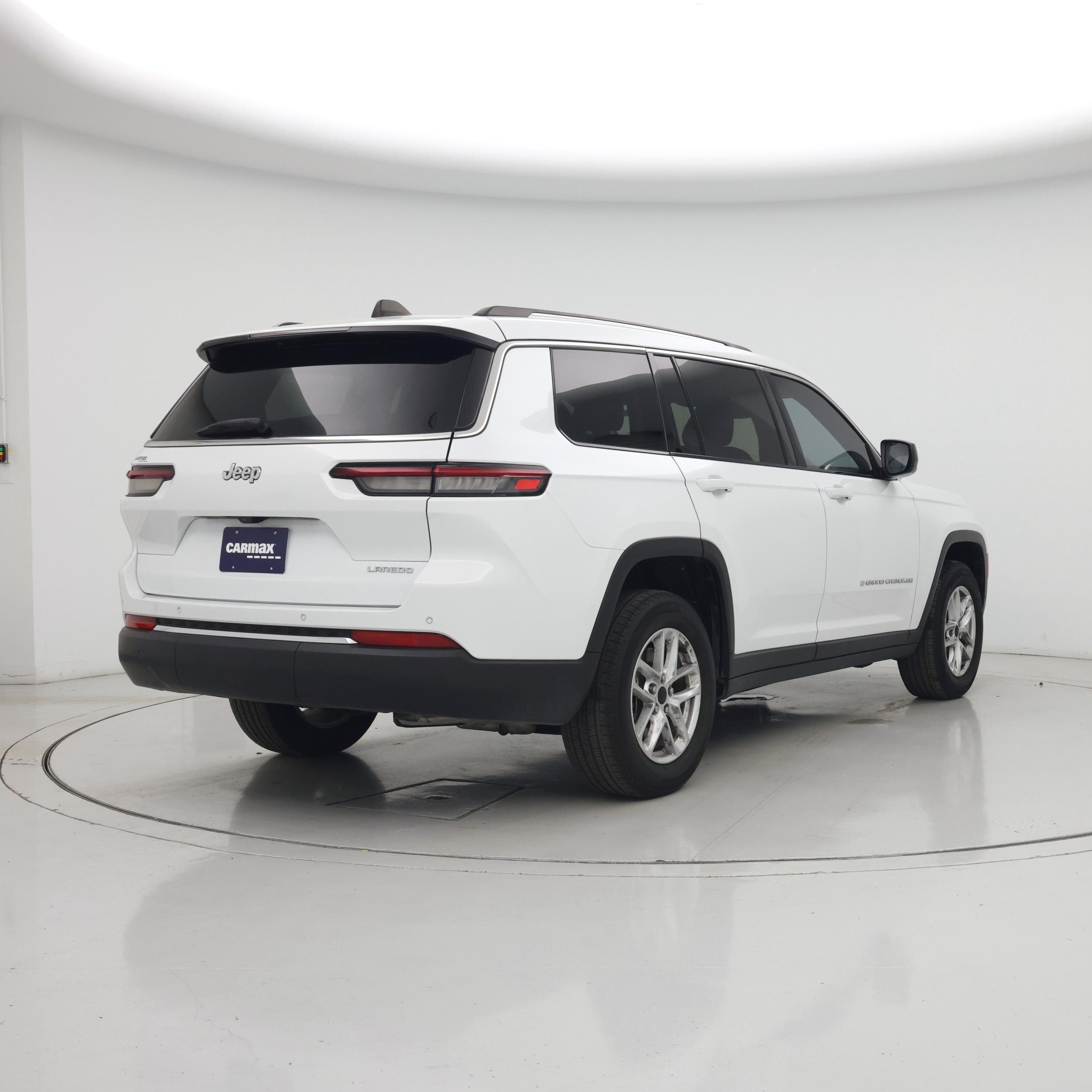 Thumbnail: 2023 Jeep Grand Cherokee L - 8