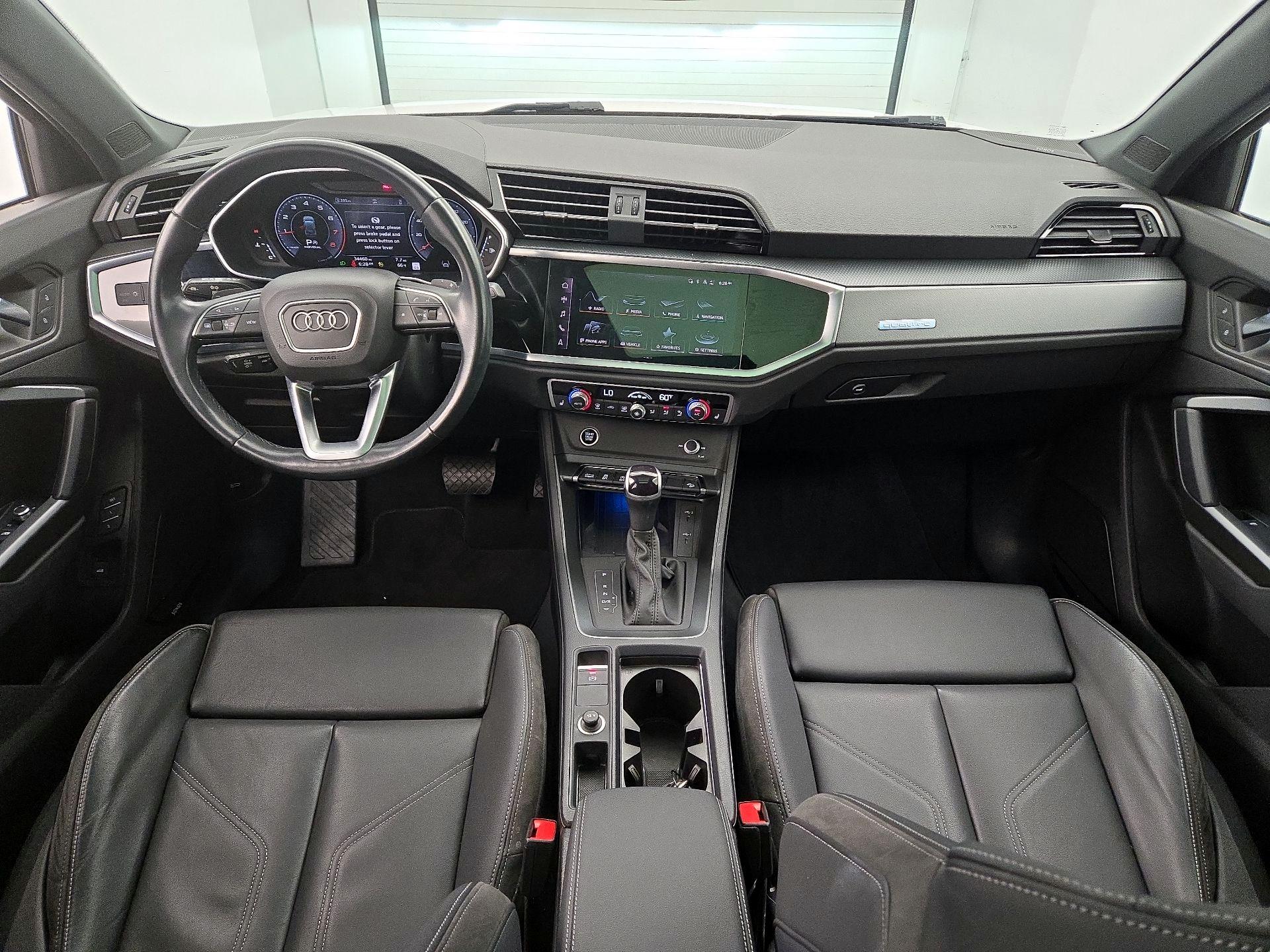 Thumbnail: 2022 Audi Q3 - 9