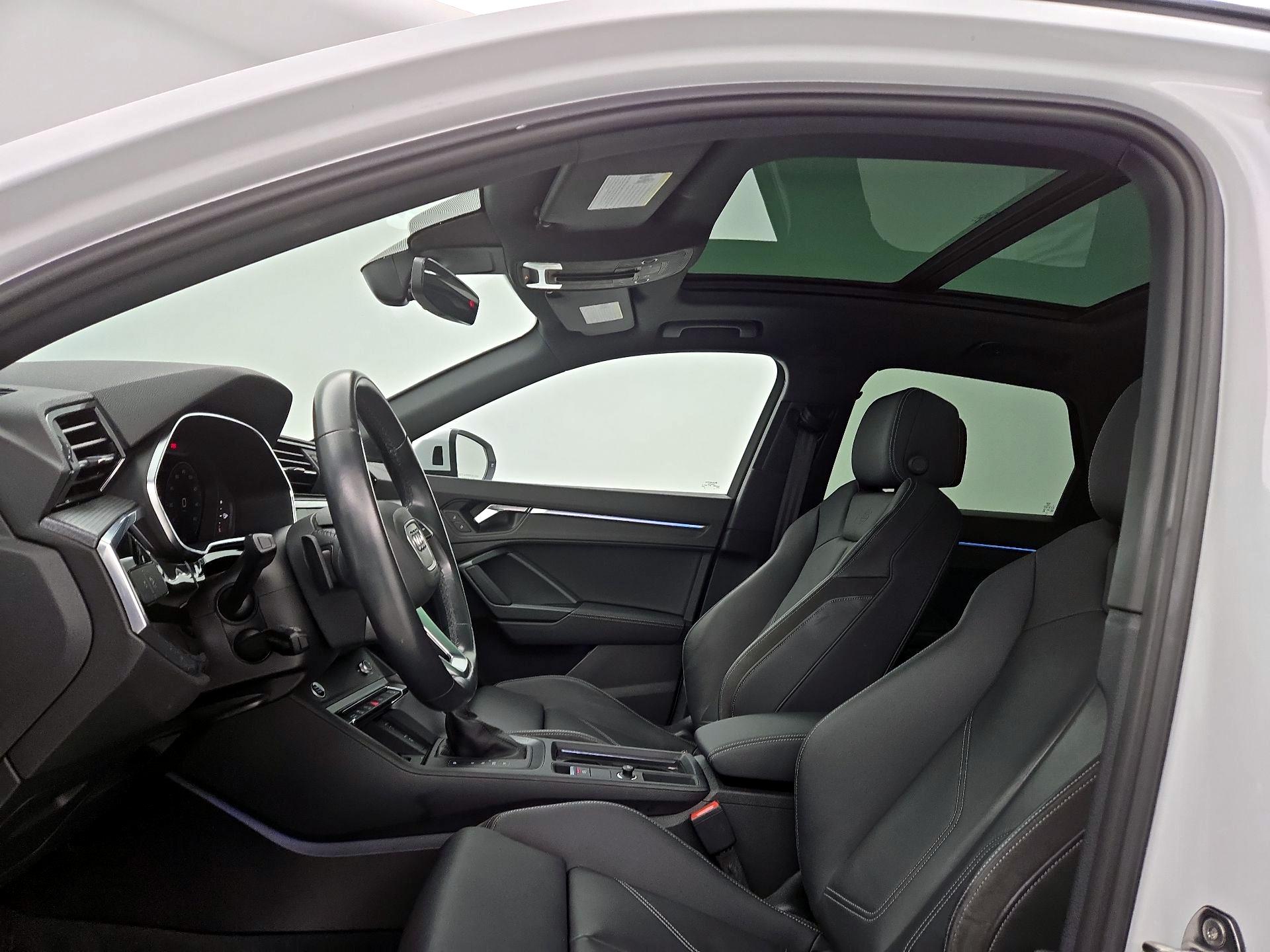 Thumbnail: 2022 Audi Q3 - 20