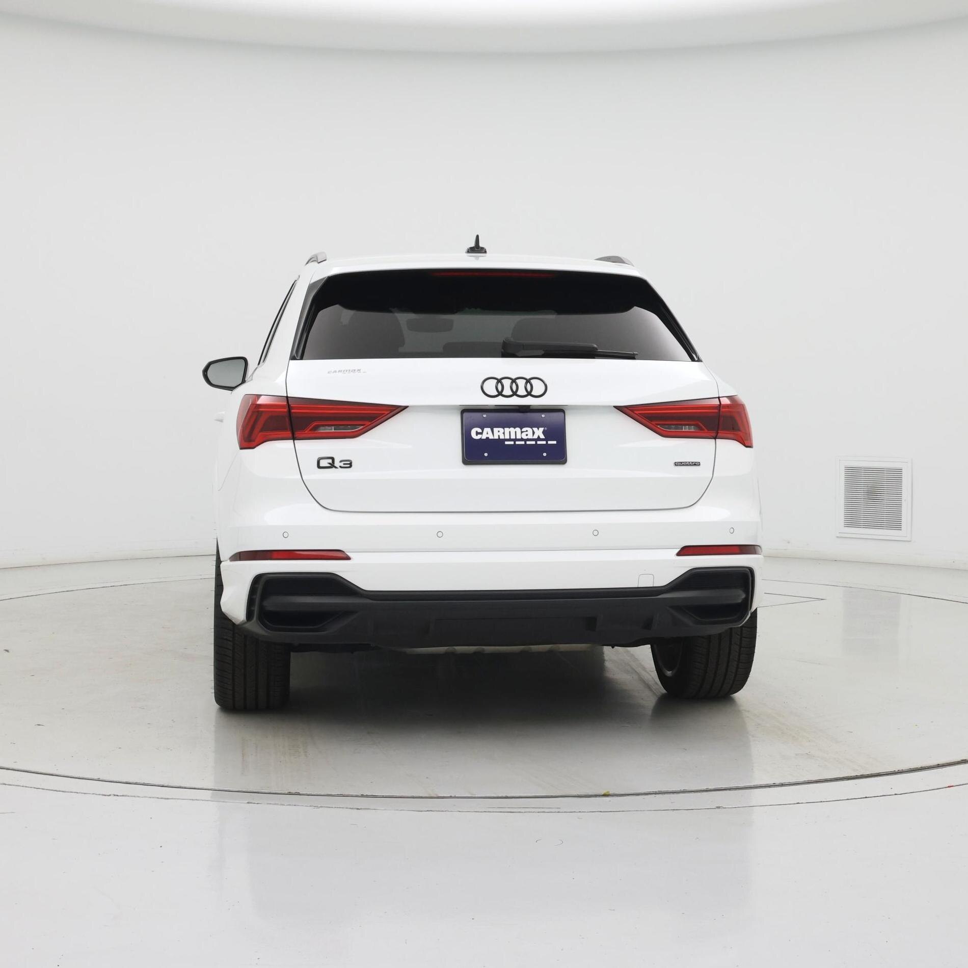 Thumbnail: 2022 Audi Q3 - 6