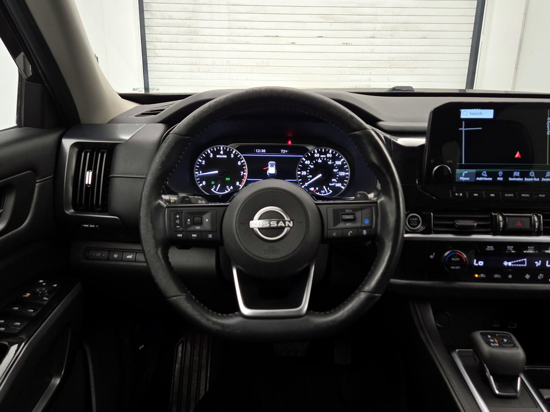 Thumbnail: 2022 Nissan Pathfinder - 10