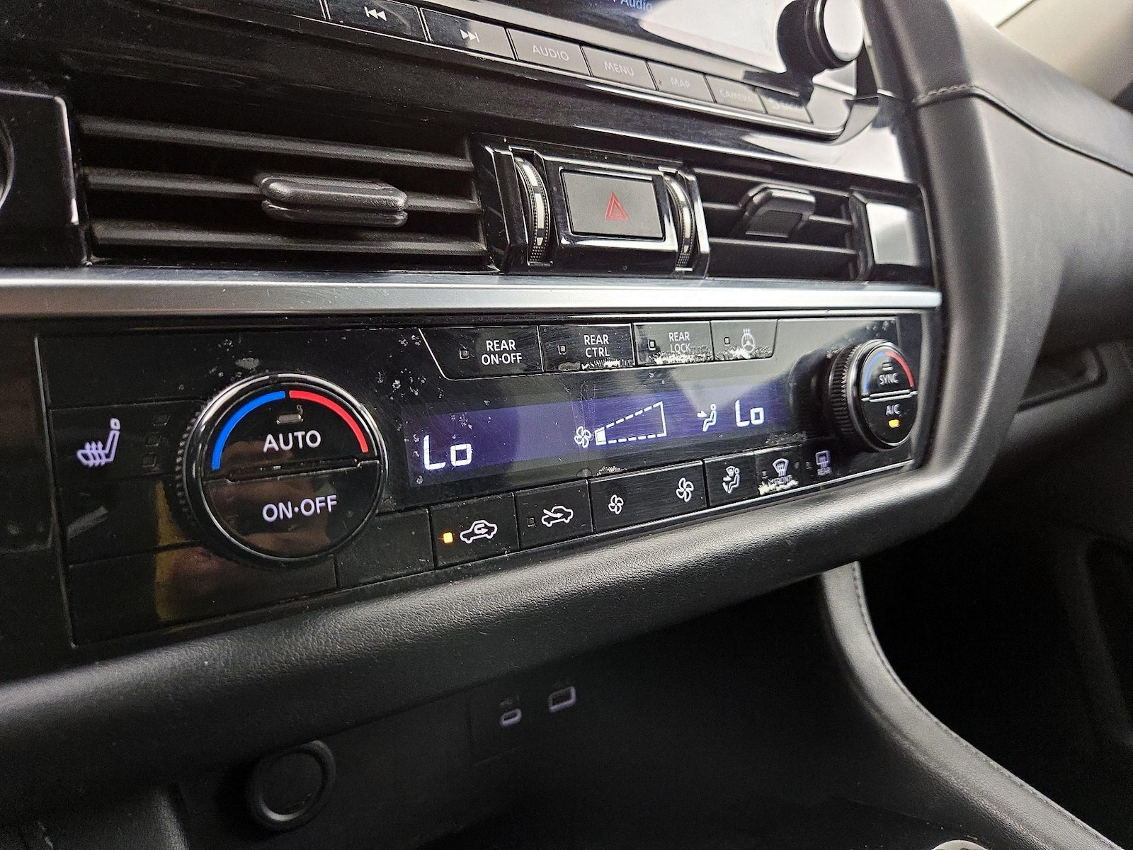 2022 Nissan Pathfinder SL - Photo 18