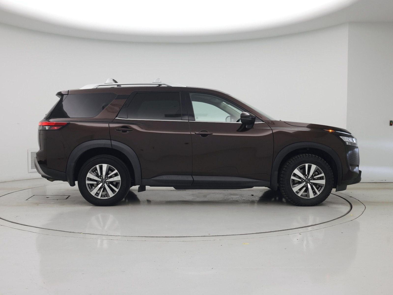 2022 Nissan Pathfinder SL - Photo 8