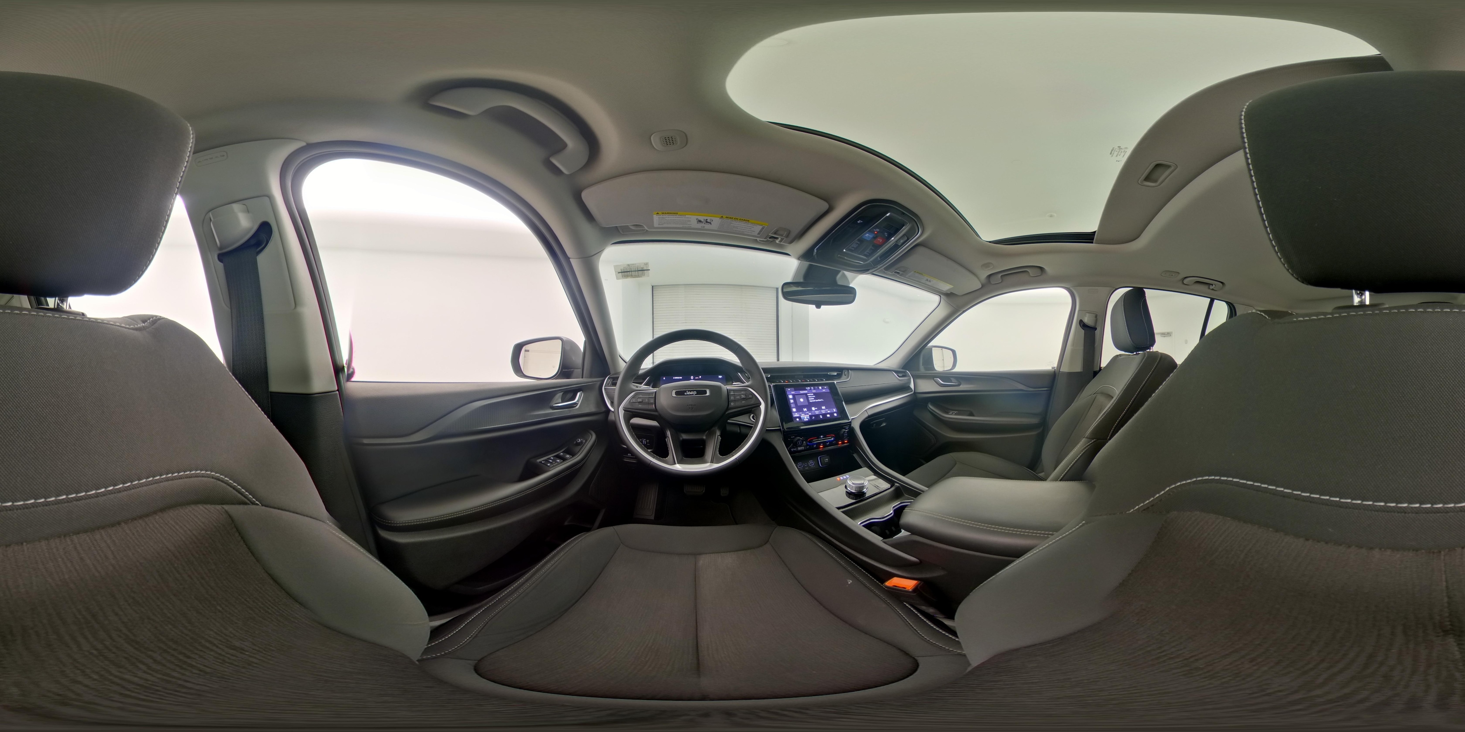 2024 Jeep Grand Cherokee Laredo - Photo 27