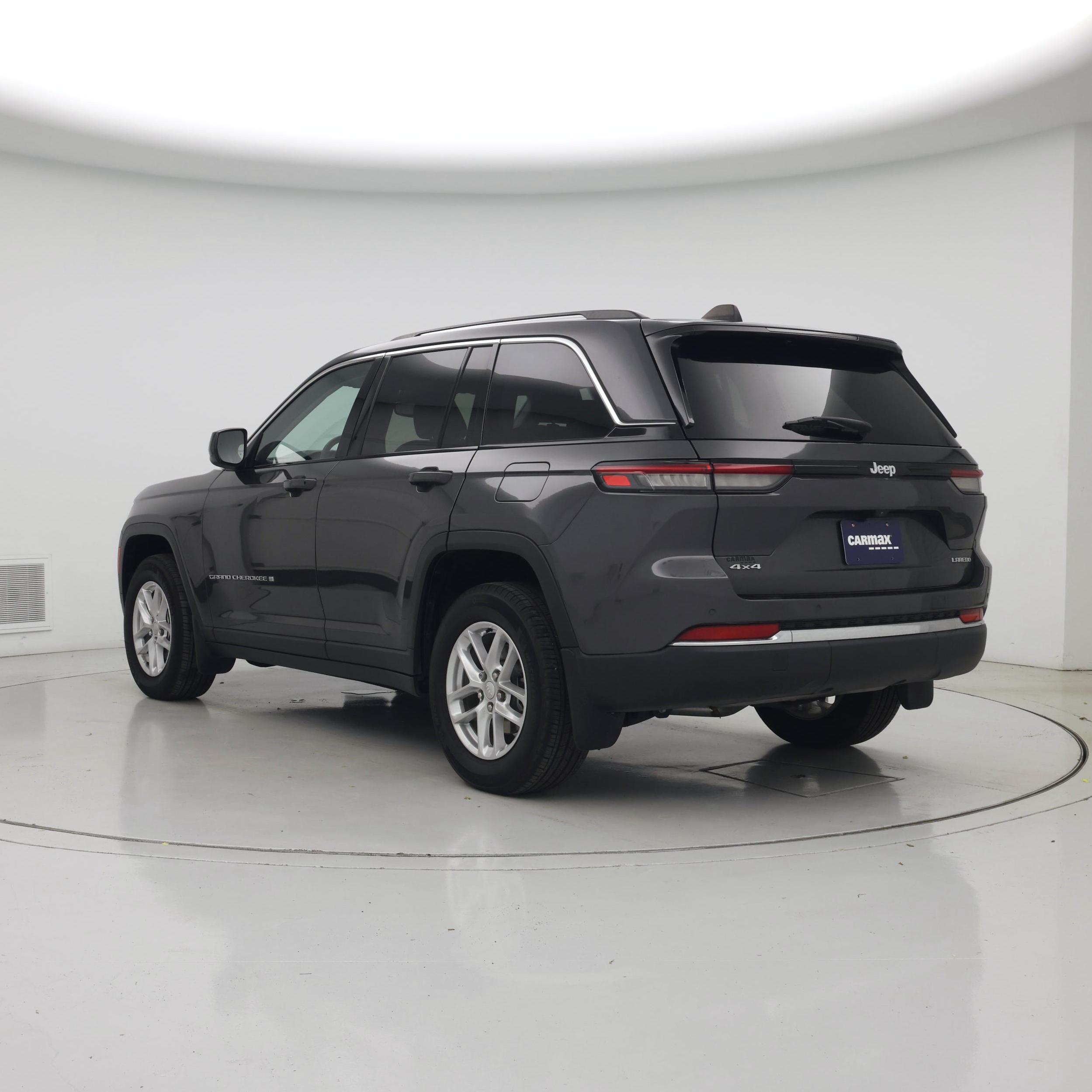 Thumbnail: 2024 Jeep Grand Cherokee - 2