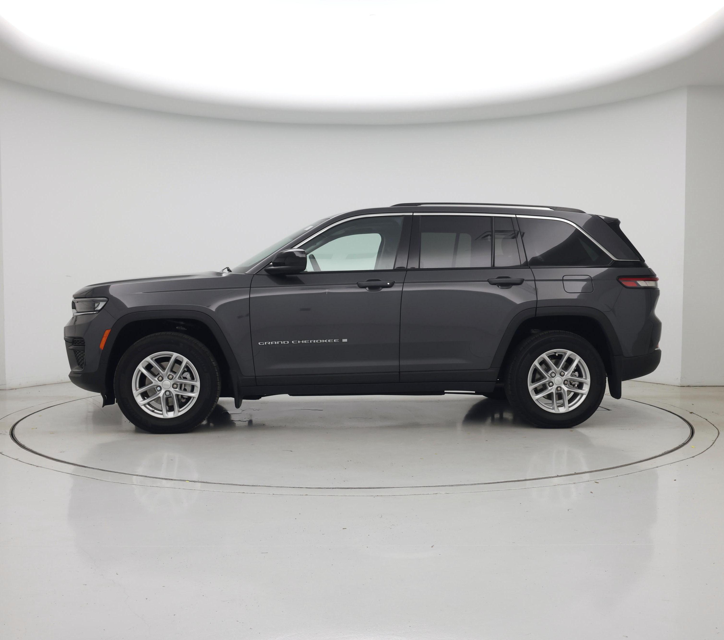 Thumbnail: 2024 Jeep Grand Cherokee - 3