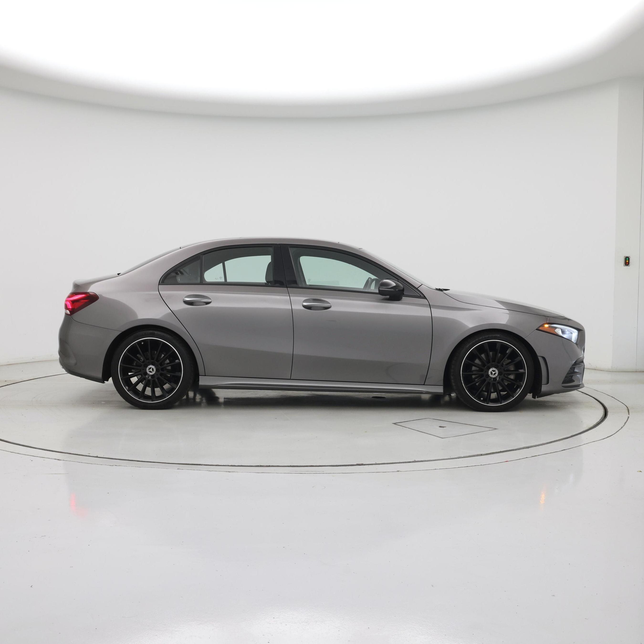 Thumbnail: 2022 Mercedes-Benz A-Class - 7