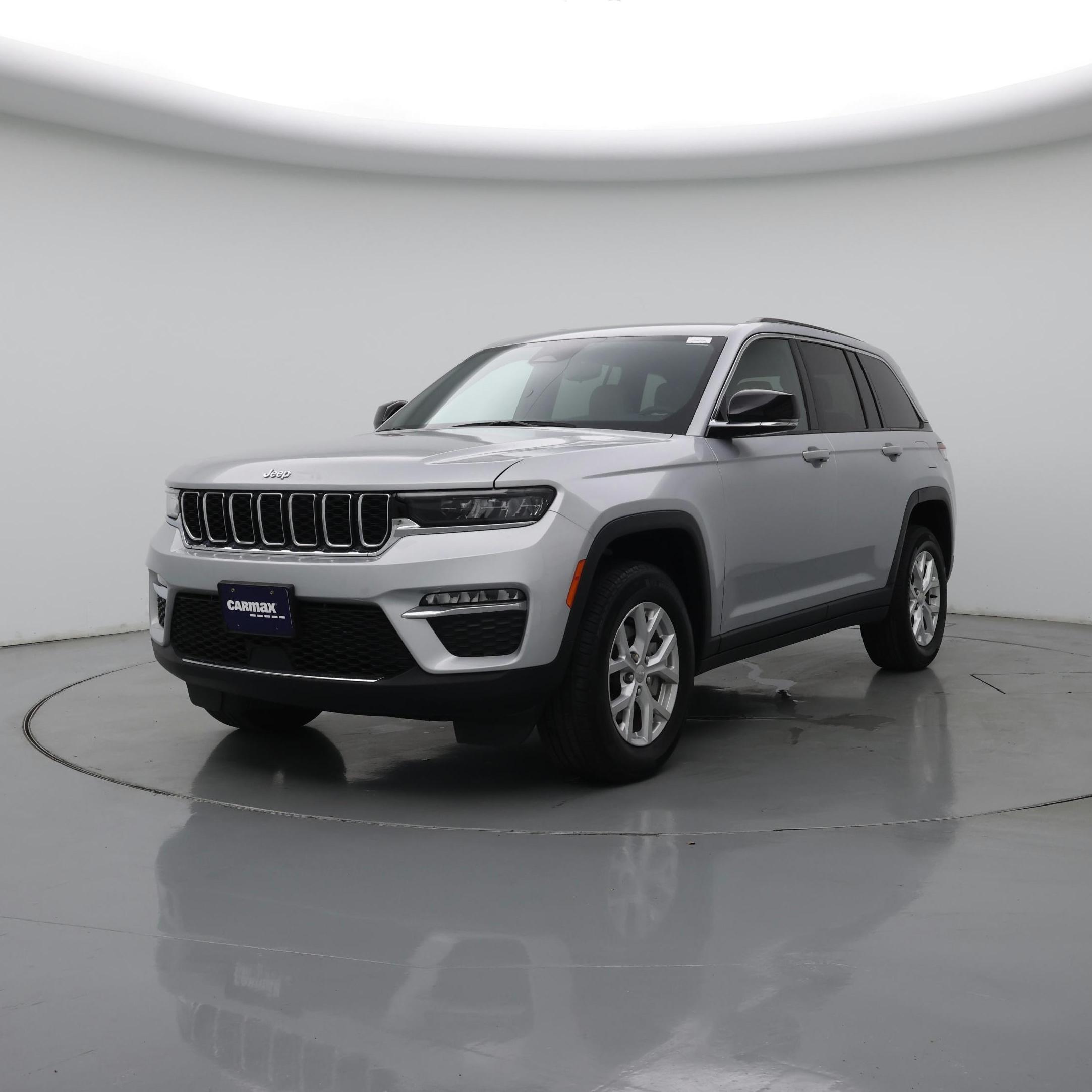 Thumbnail: 2023 Jeep Grand Cherokee - 4
