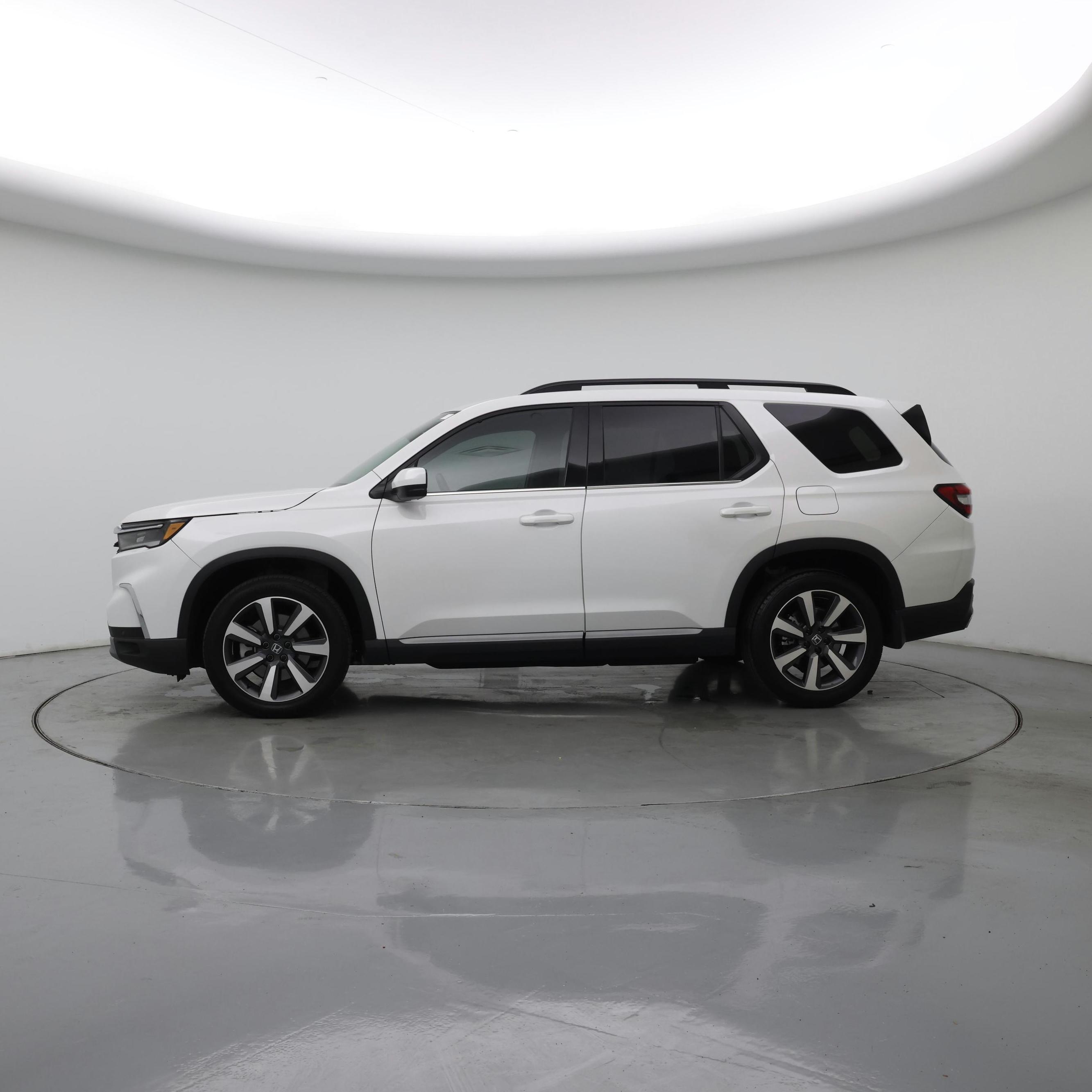 Thumbnail: 2025 Honda Pilot - 3