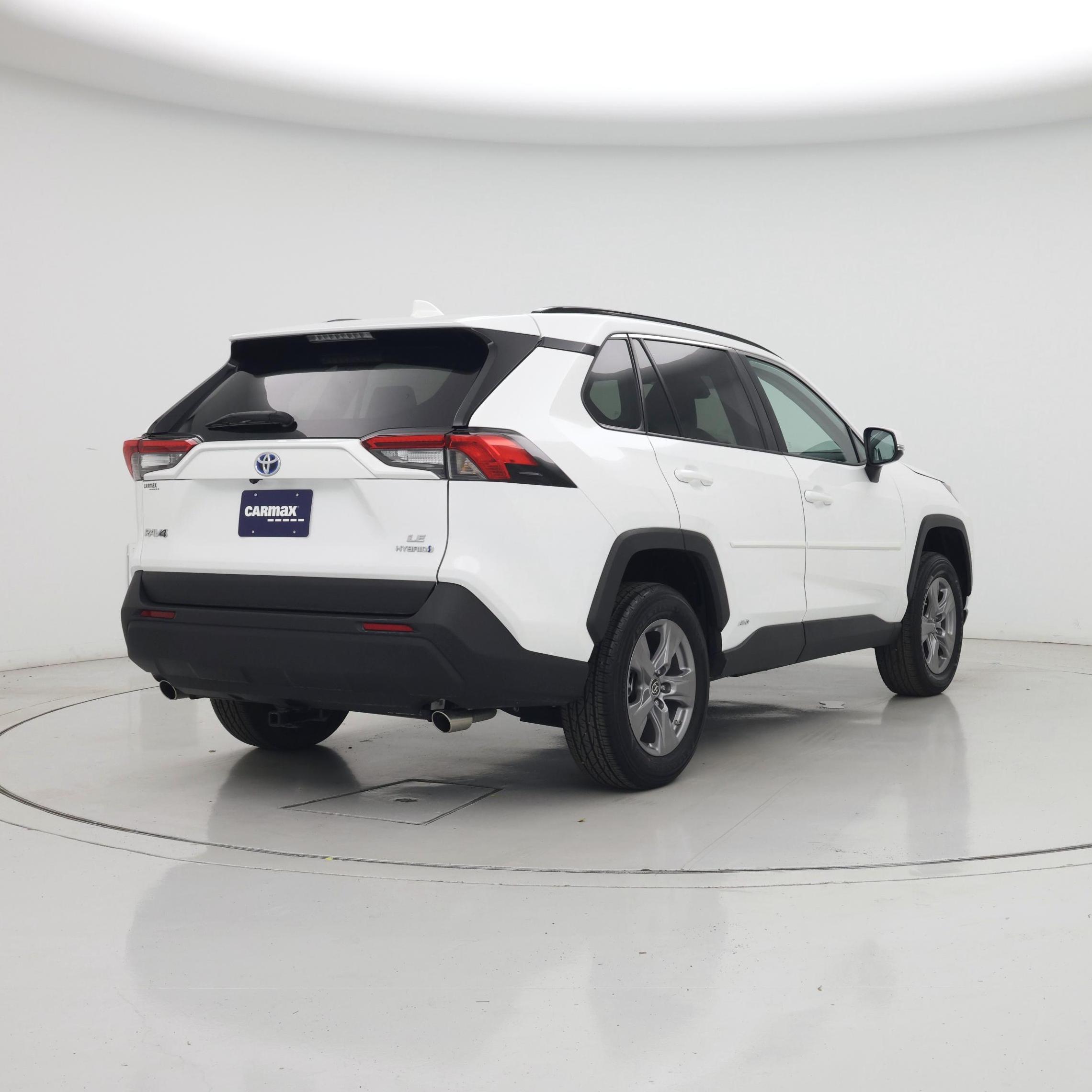 Thumbnail: 2024 Toyota RAV4 - 8