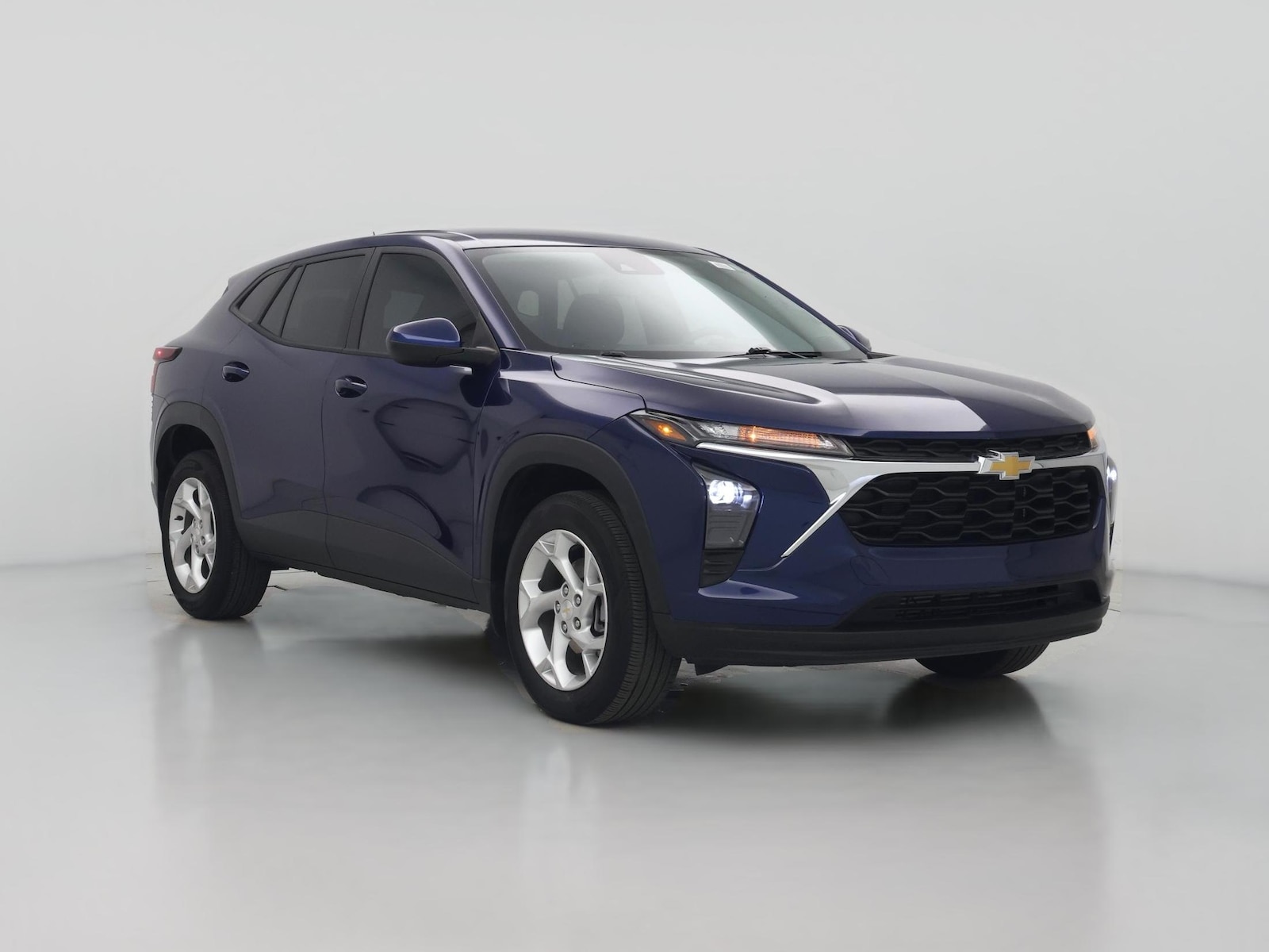 2024 Chevrolet Trax LS - Photo 1