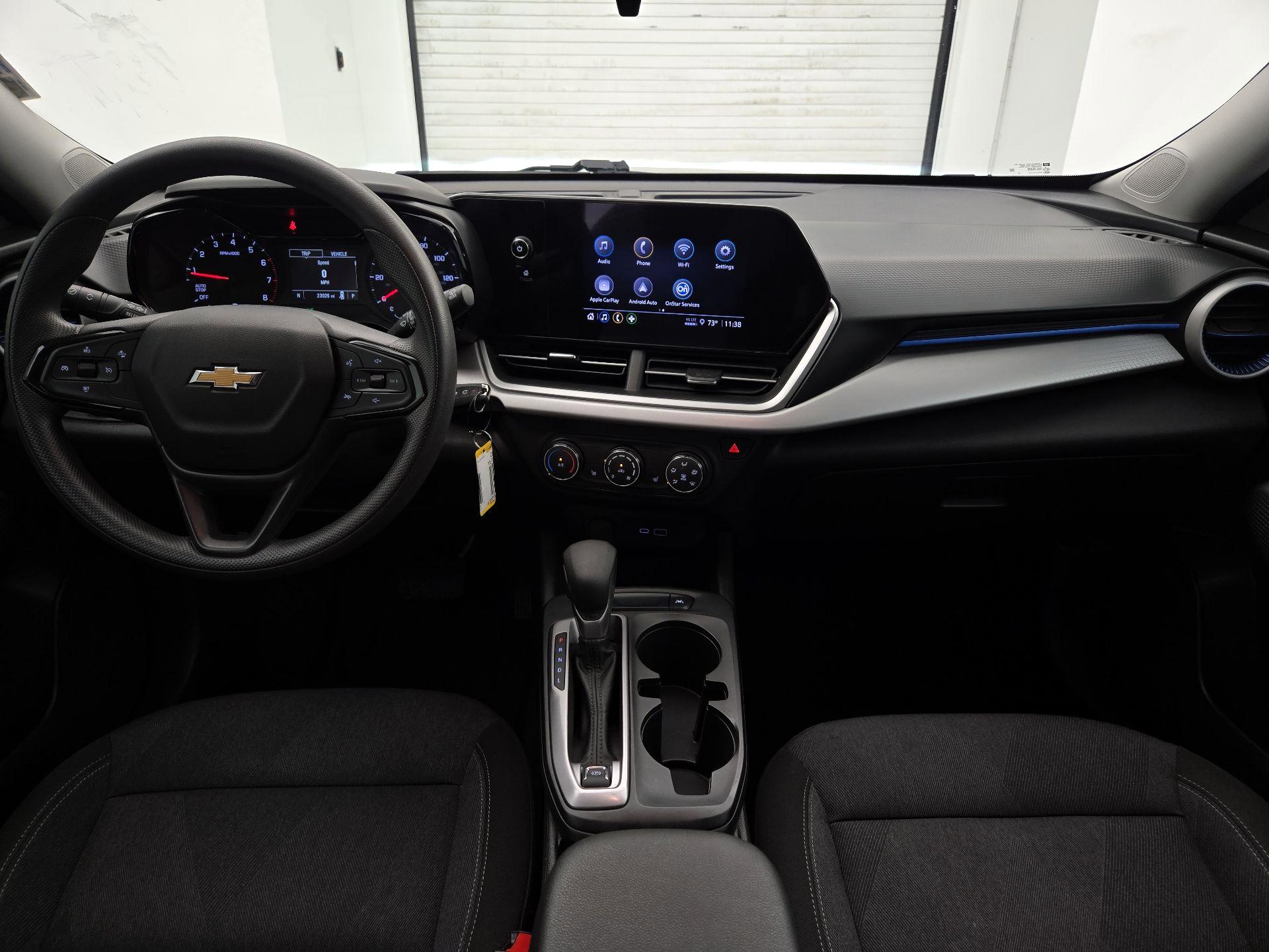 Thumbnail: 2024 Chevrolet Trax - 9