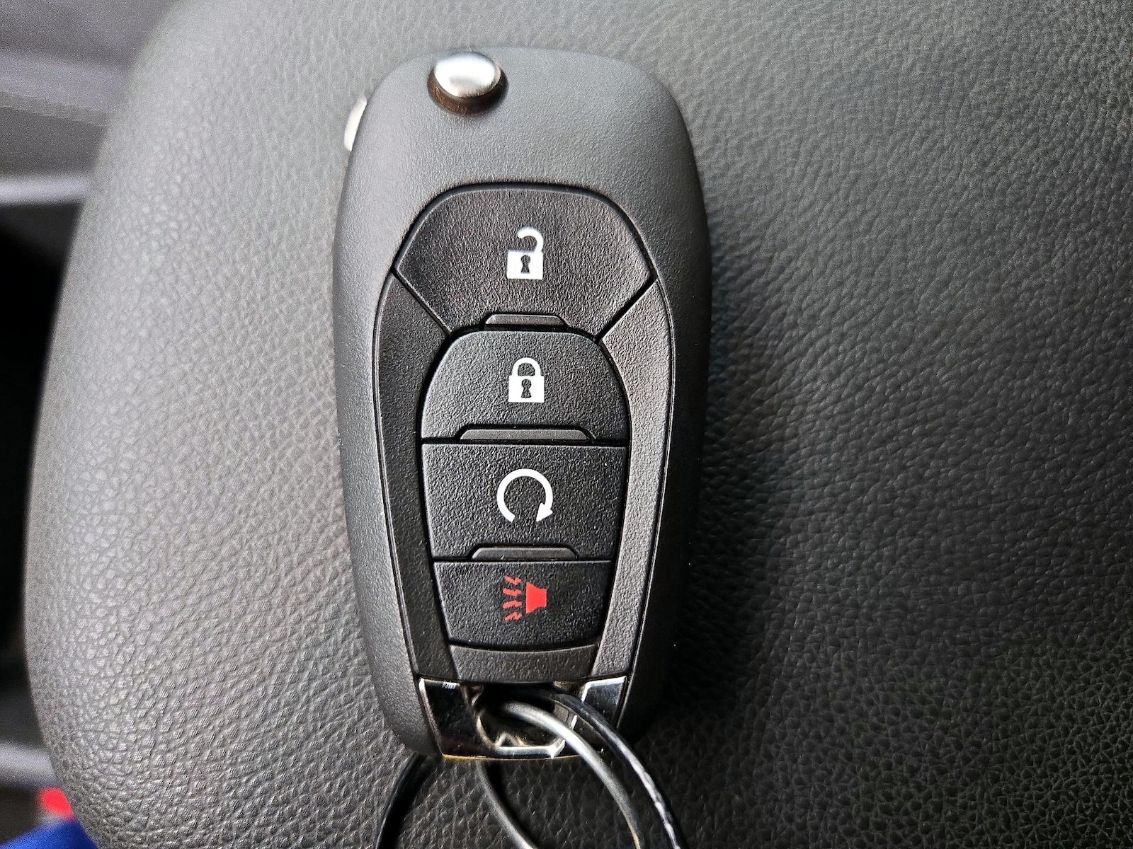 2024 Chevrolet Trax LS - Photo 23