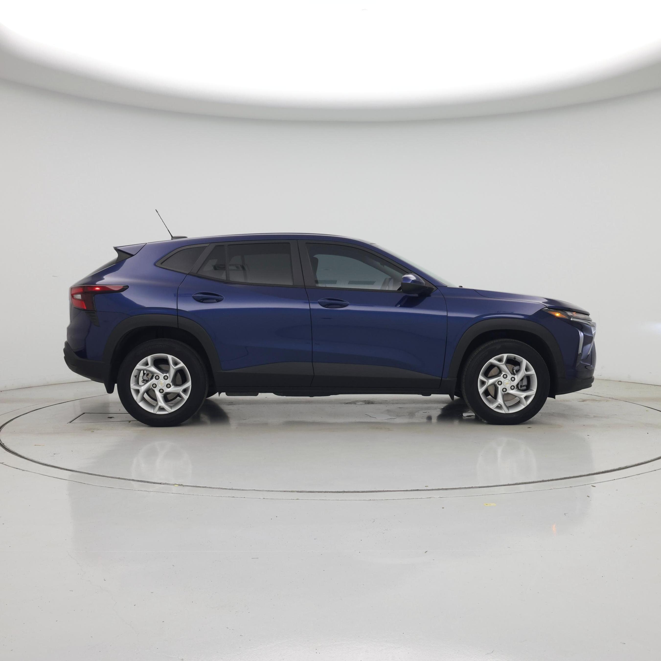Thumbnail: 2024 Chevrolet Trax - 7