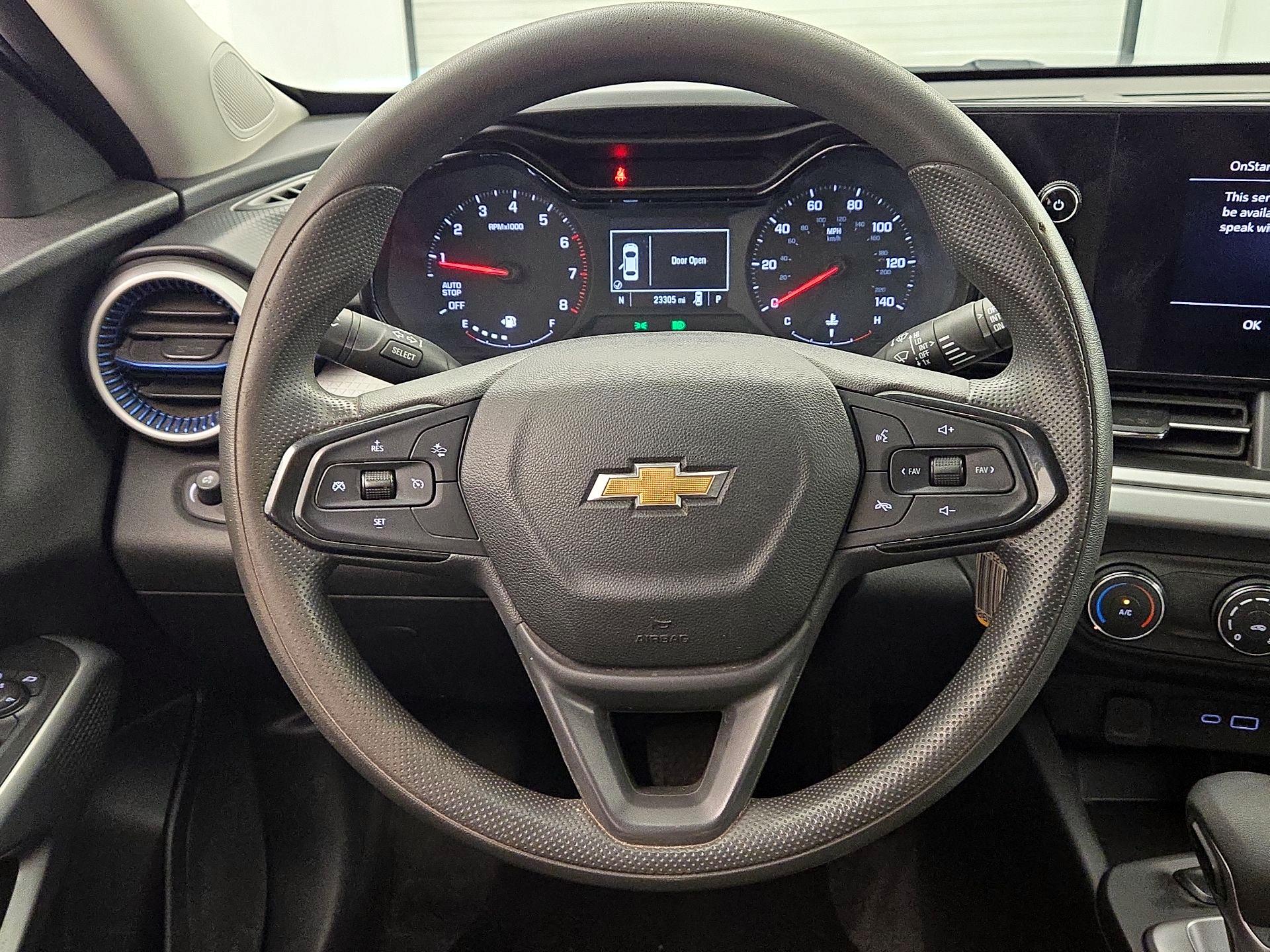Thumbnail: 2024 Chevrolet Trax - 10