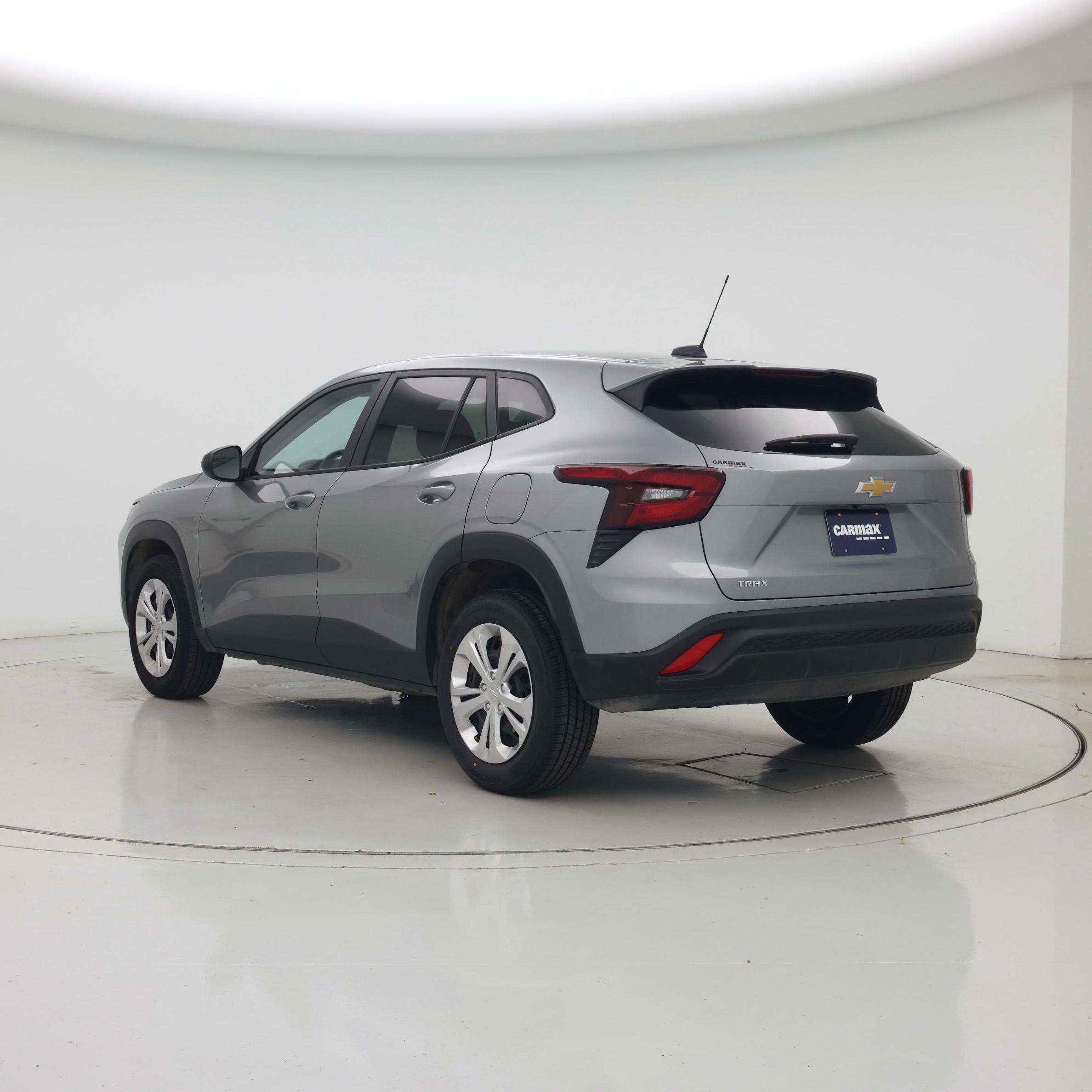 Thumbnail: 2024 Chevrolet Trax - 2