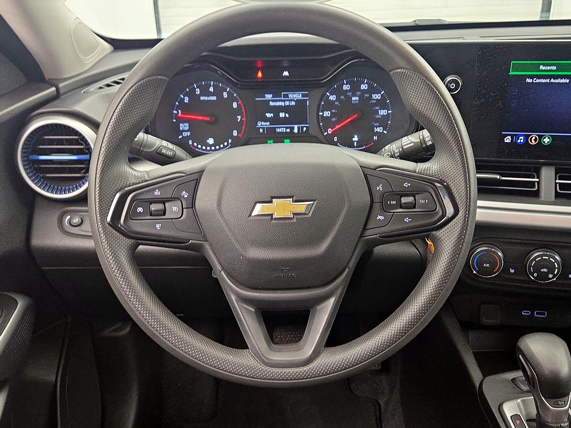 Thumbnail: 2025 Chevrolet Trax - 10