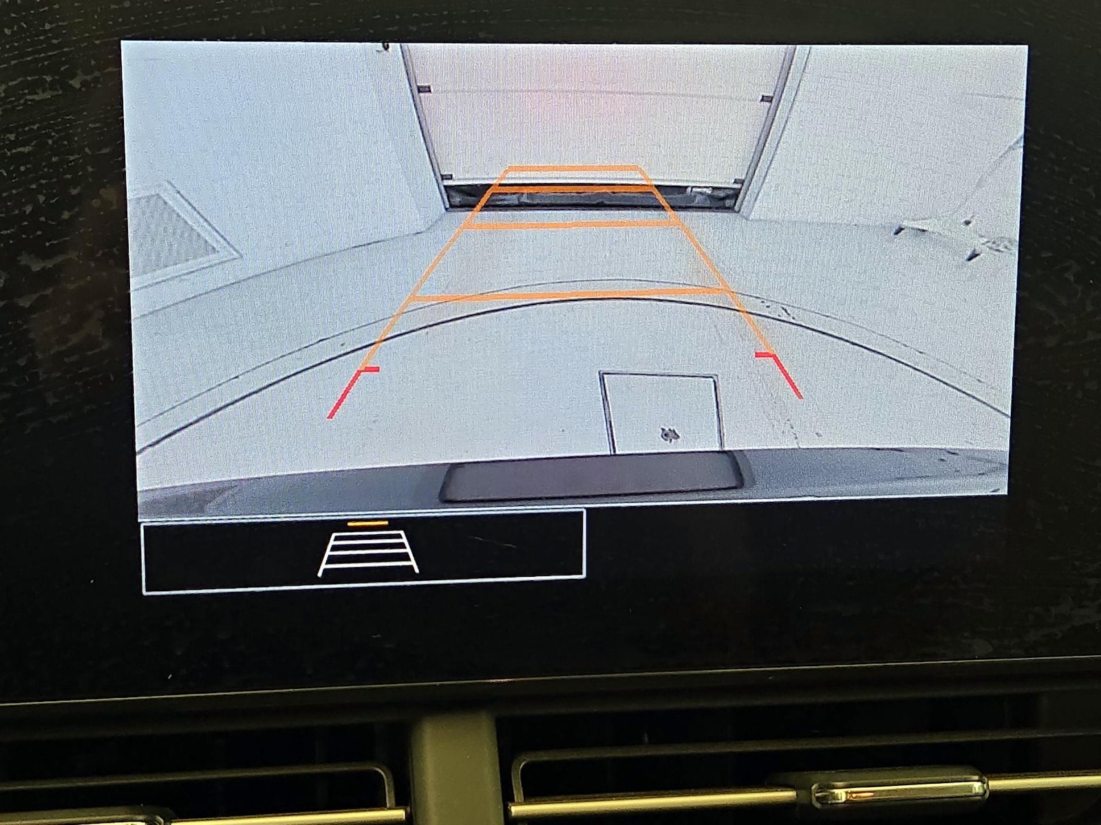 2025 Chevrolet Trax LS - Photo 16