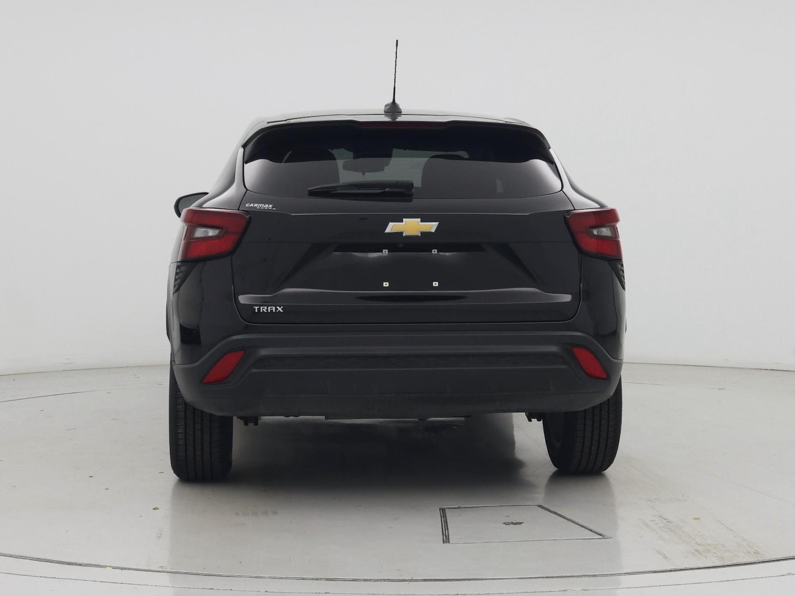 2025 Chevrolet Trax LS - Photo 7