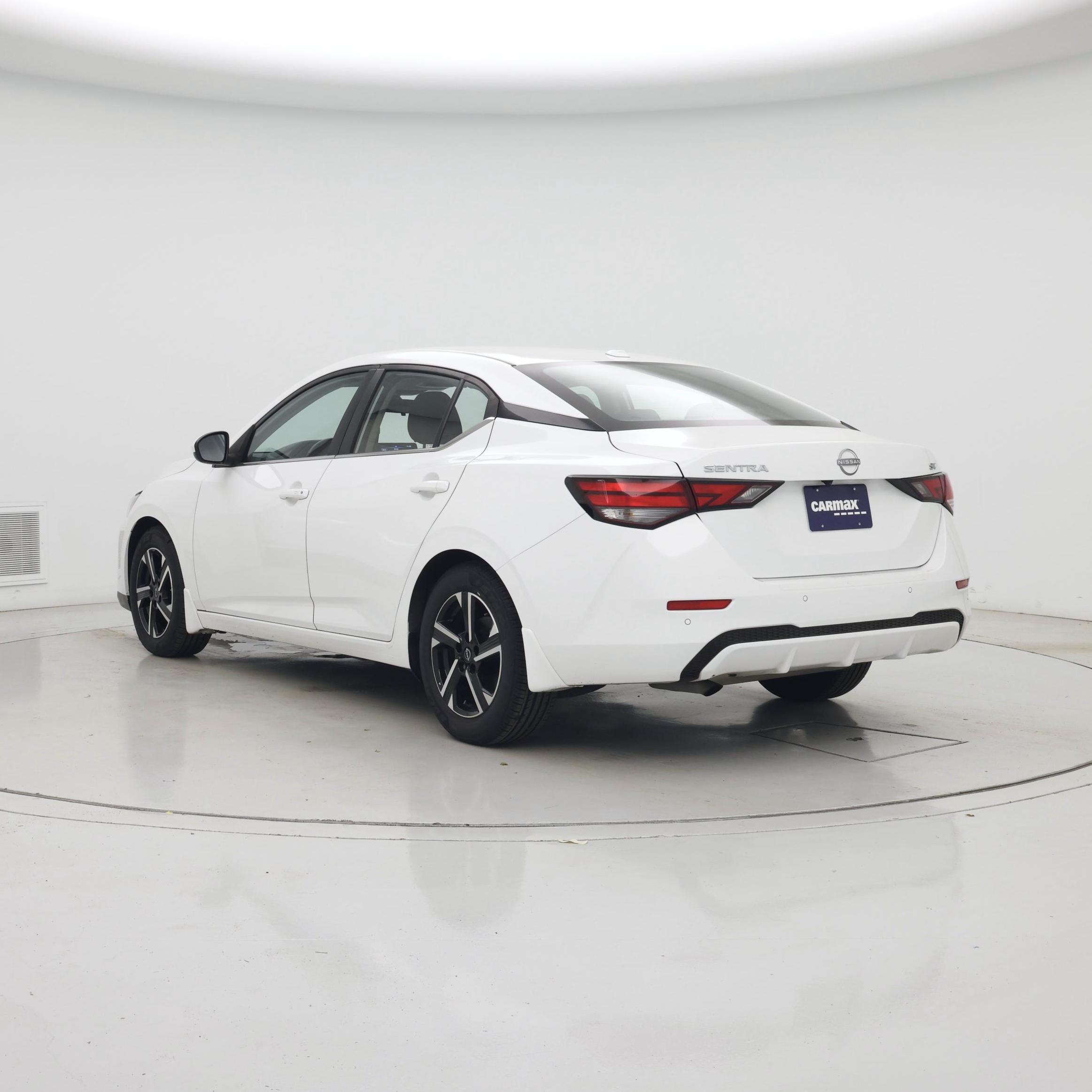 Thumbnail: 2024 Nissan Sentra - 2