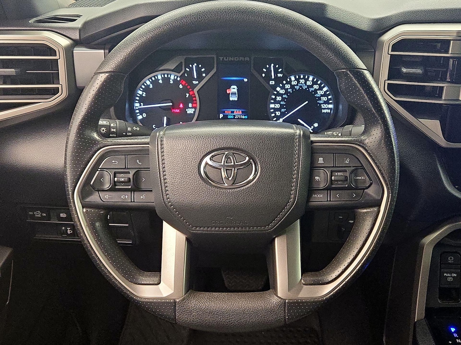 2025 Toyota Tundra SR5 - Photo 11