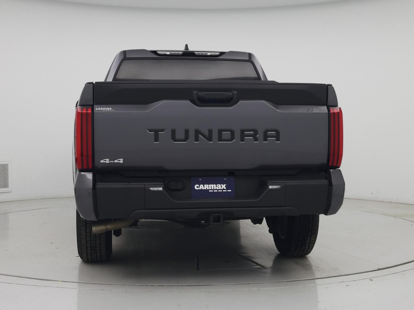 2025 Toyota Tundra SR5 - Photo 7