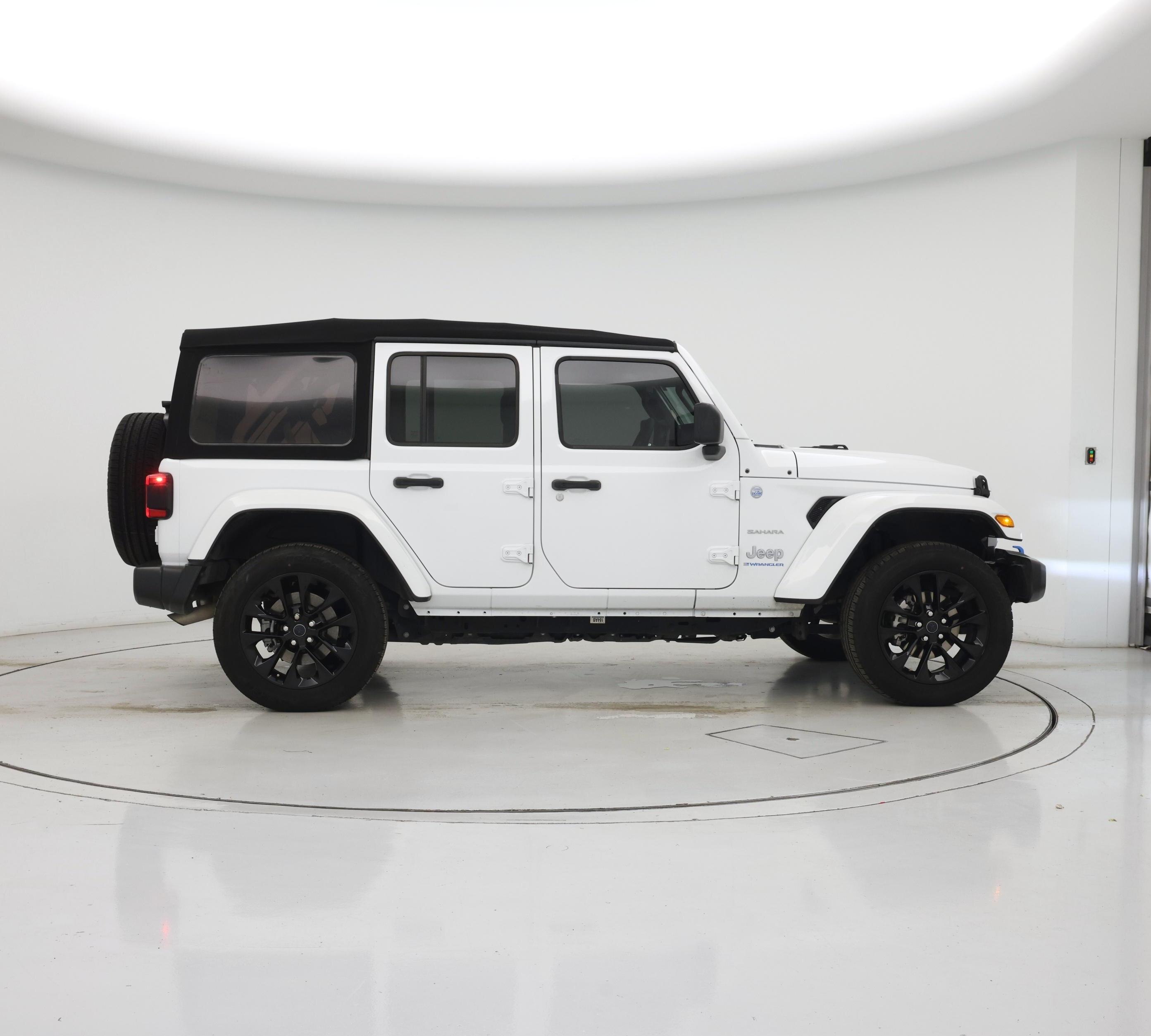 Thumbnail: 2024 Jeep Wrangler - 7