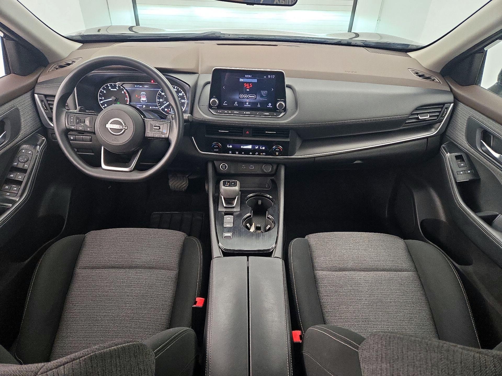 Thumbnail: 2023 Nissan Rogue - 9