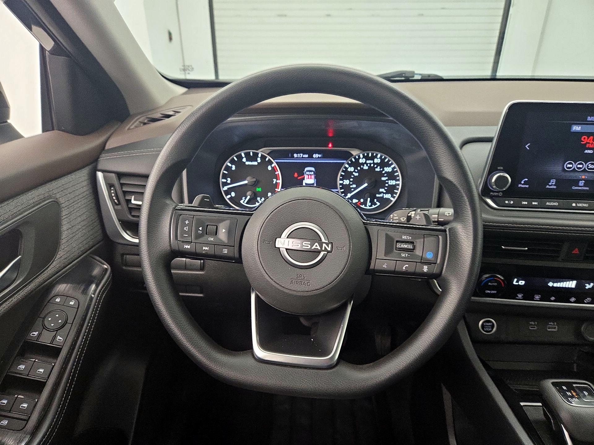 Thumbnail: 2023 Nissan Rogue - 10