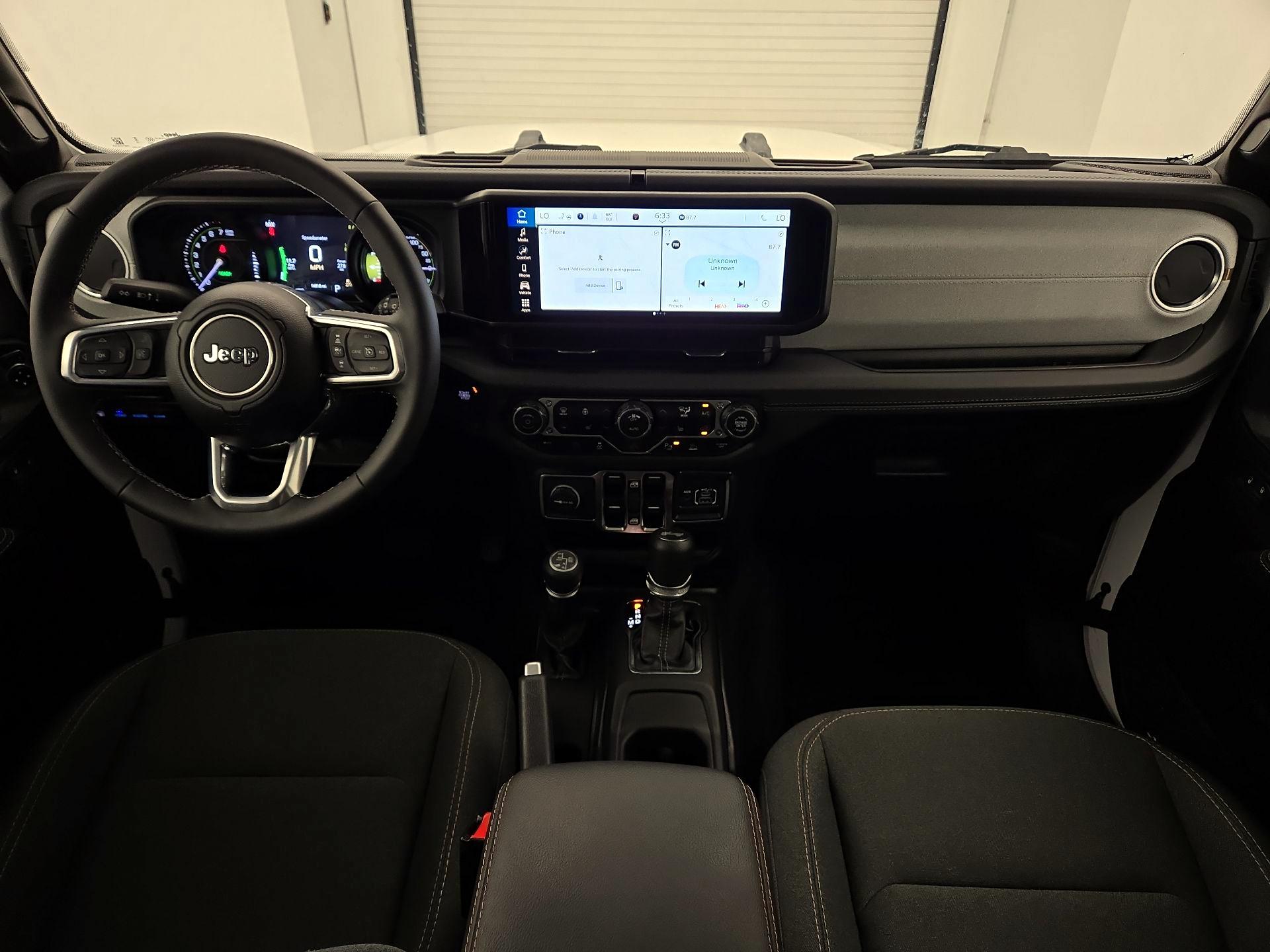 Thumbnail: 2025 Jeep Wrangler - 9
