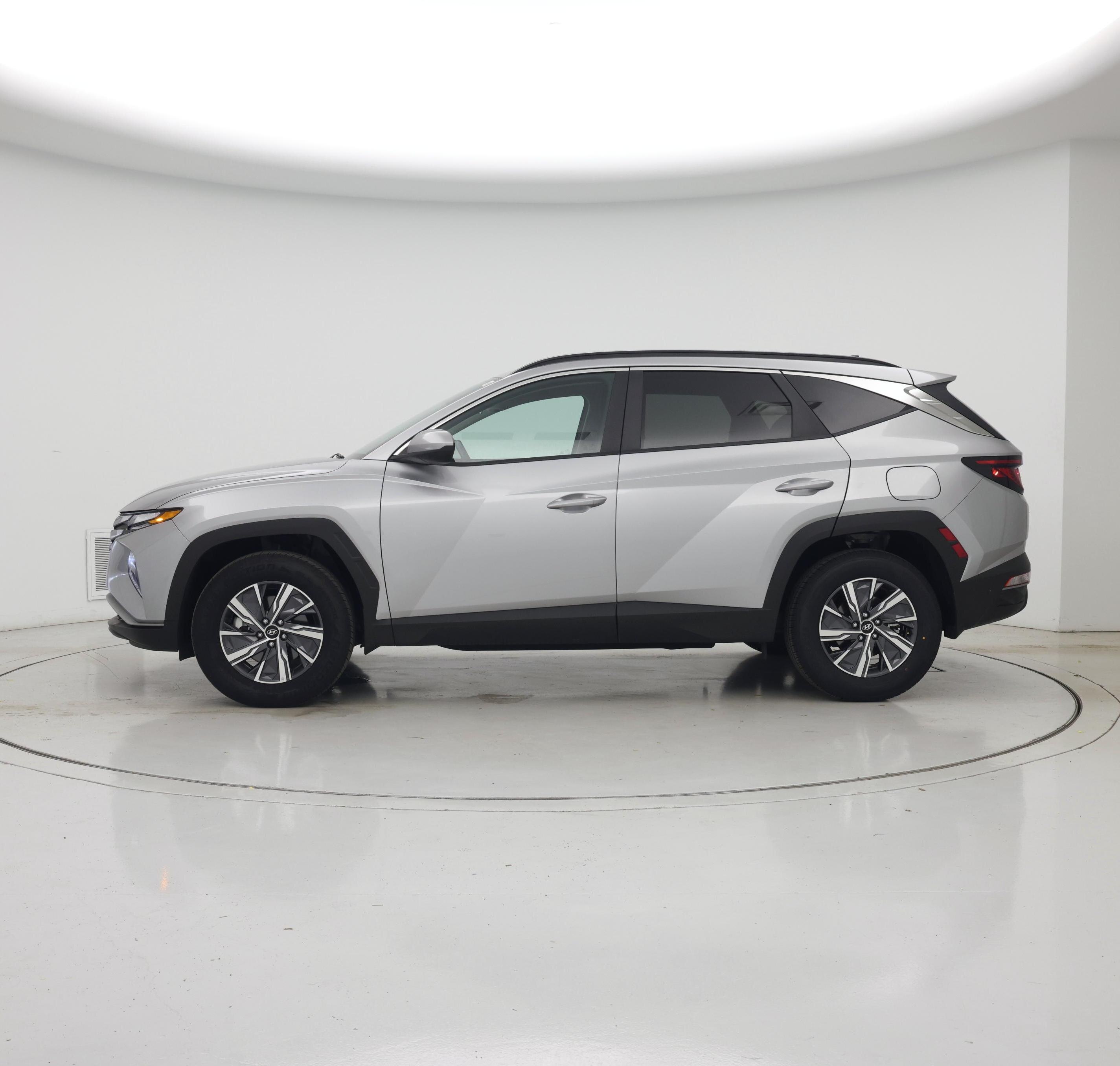 Thumbnail: 2024 Hyundai Tucson - 3