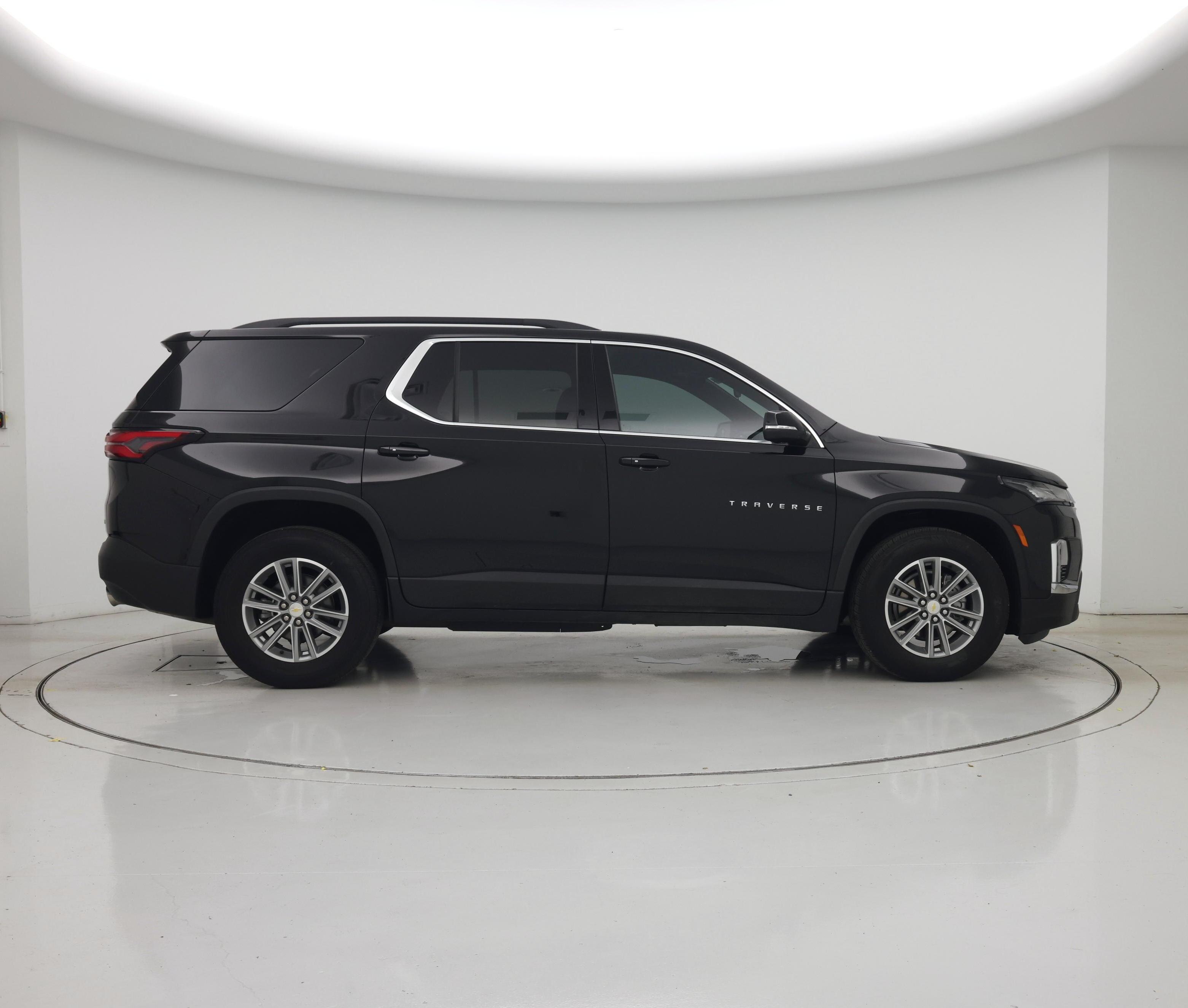 Thumbnail: 2023 Chevrolet Traverse - 7